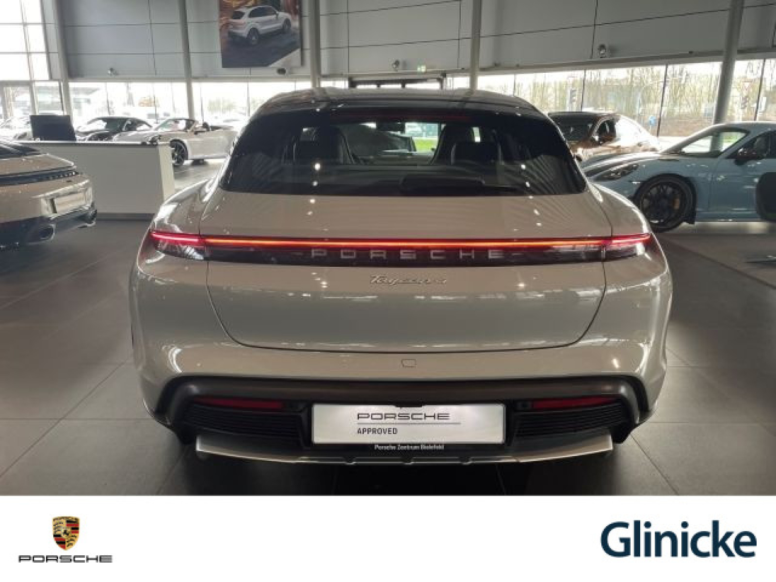 Porsche - Taycan_4
