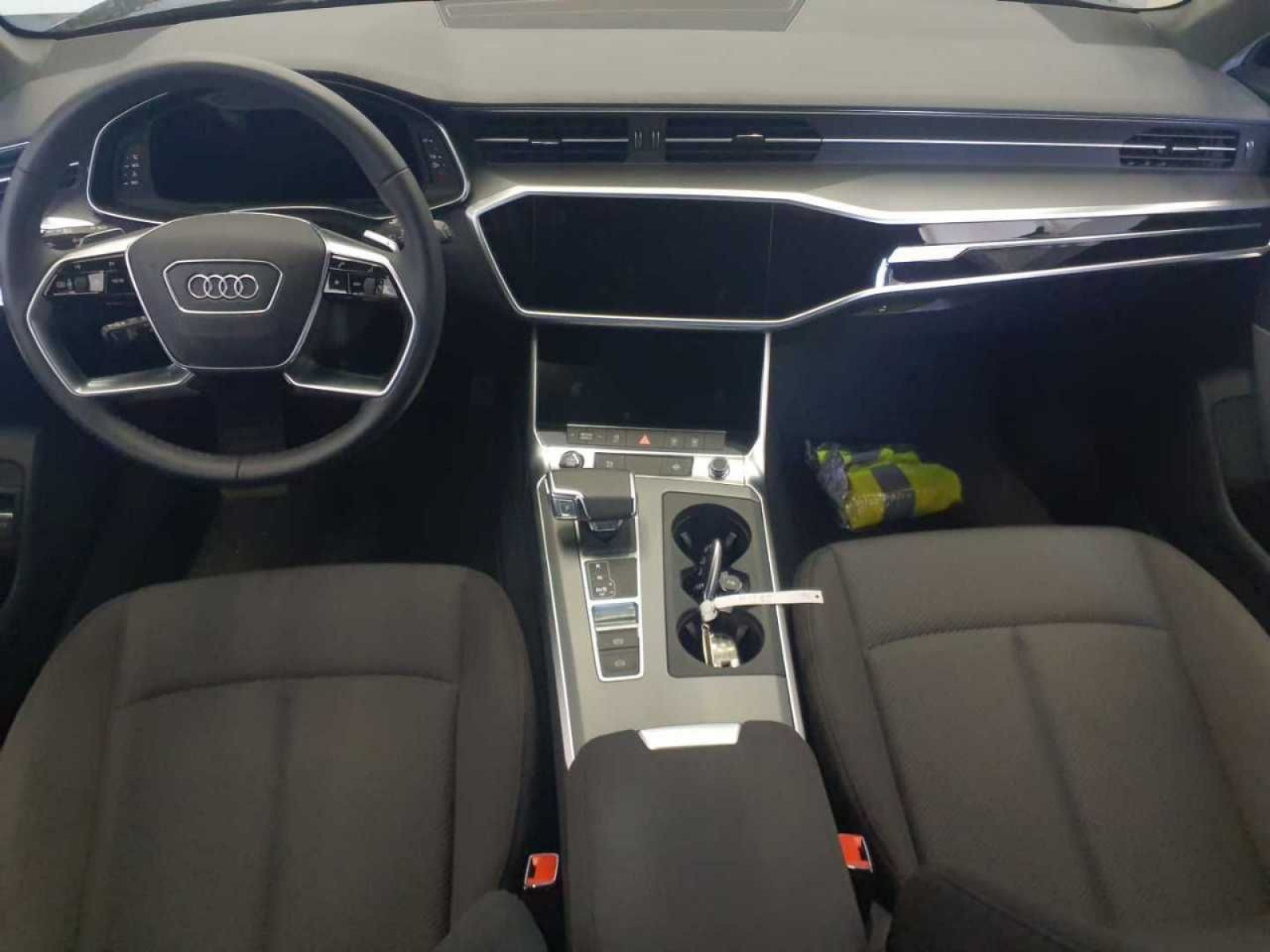 Audi - A6 Avant_6