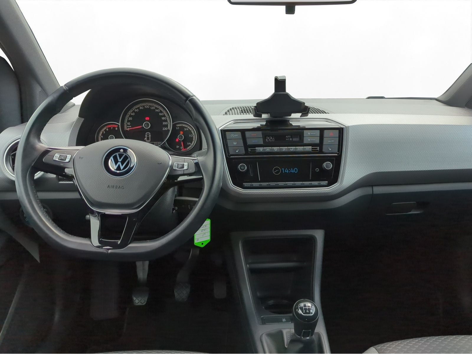 Volkswagen - up!_4