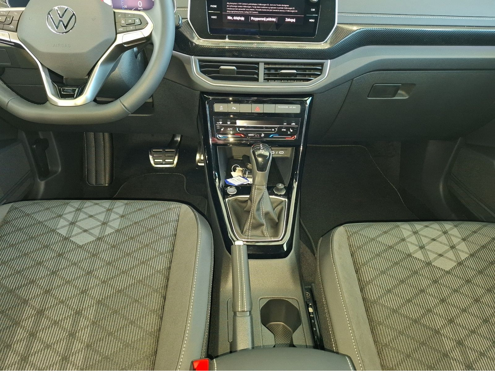 Volkswagen - T-Cross_7