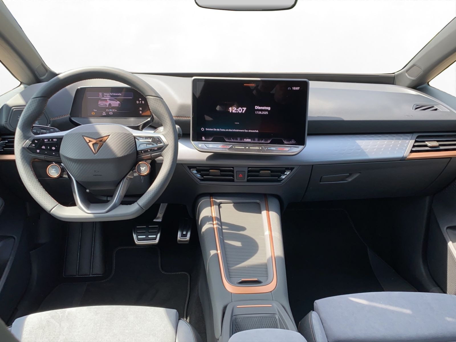 Cupra - Born_16