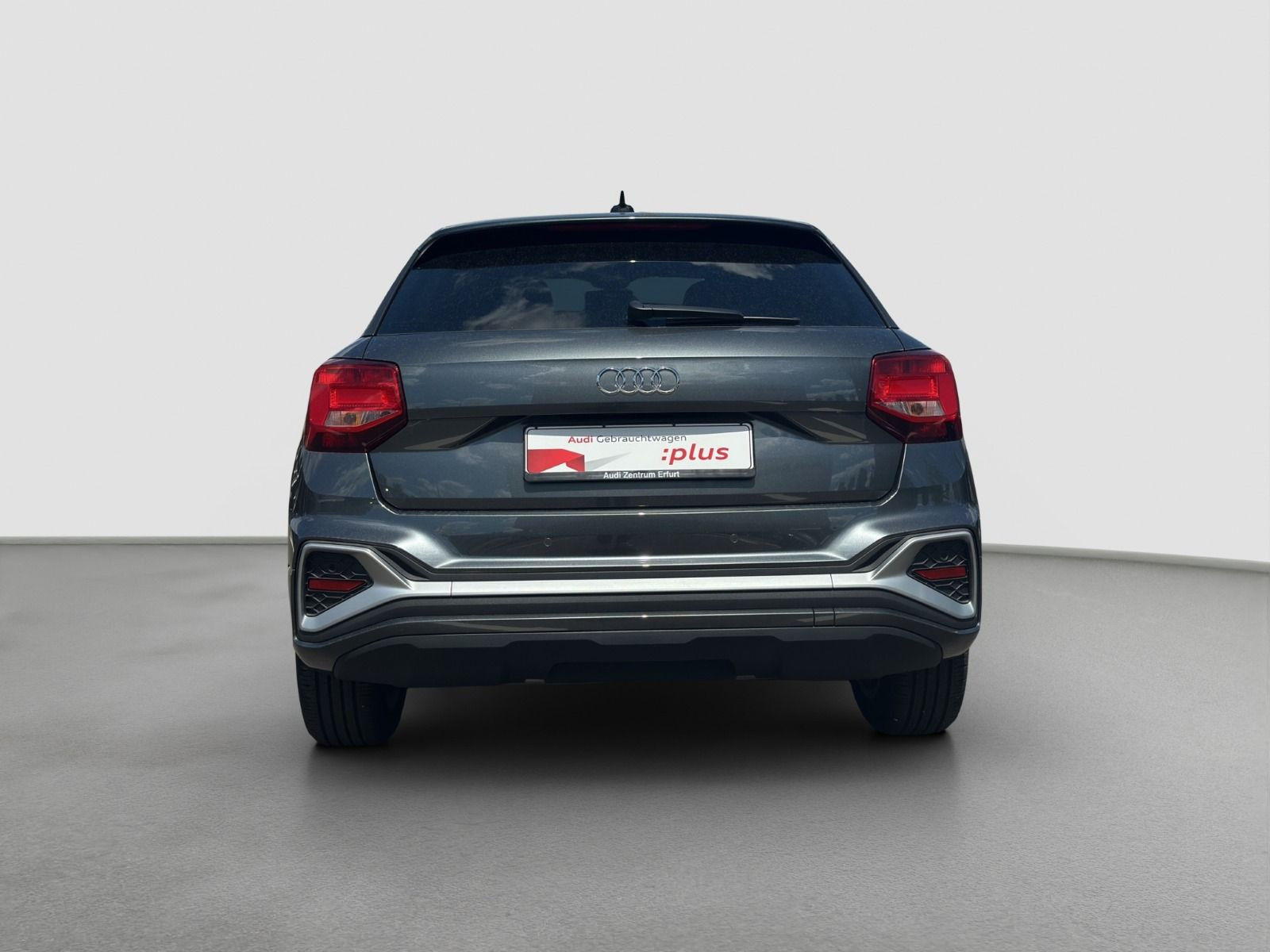 Audi - Q2_3