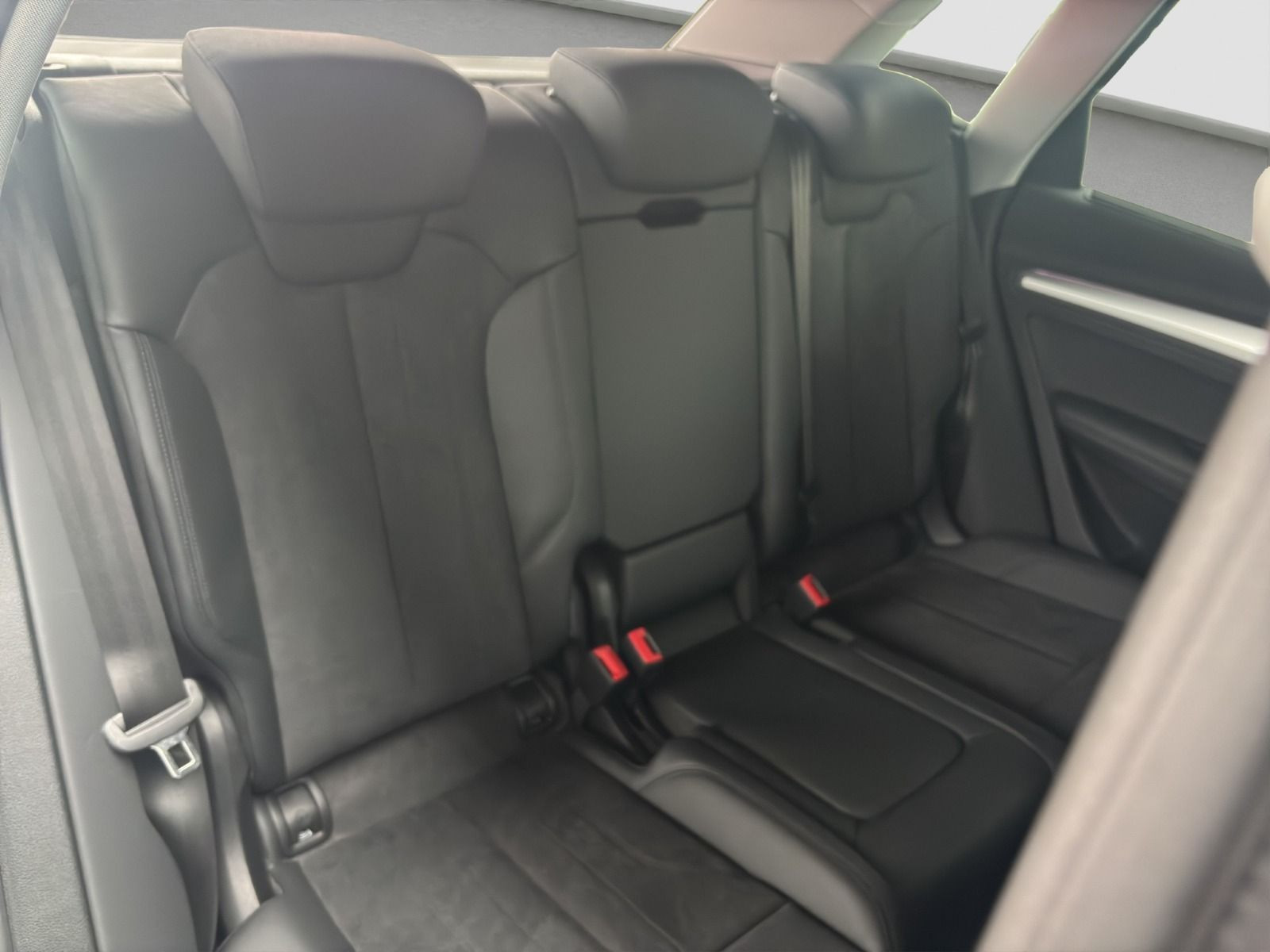 Audi - Q5_21
