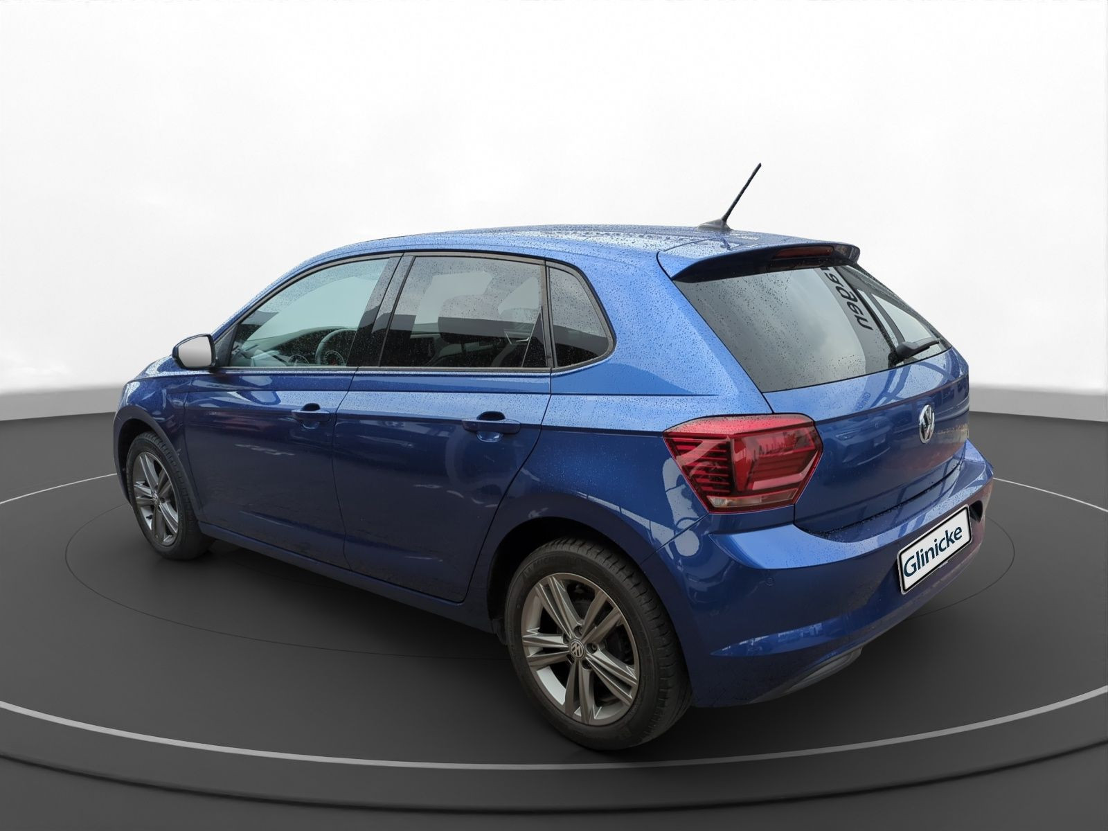 Volkswagen - Polo_6