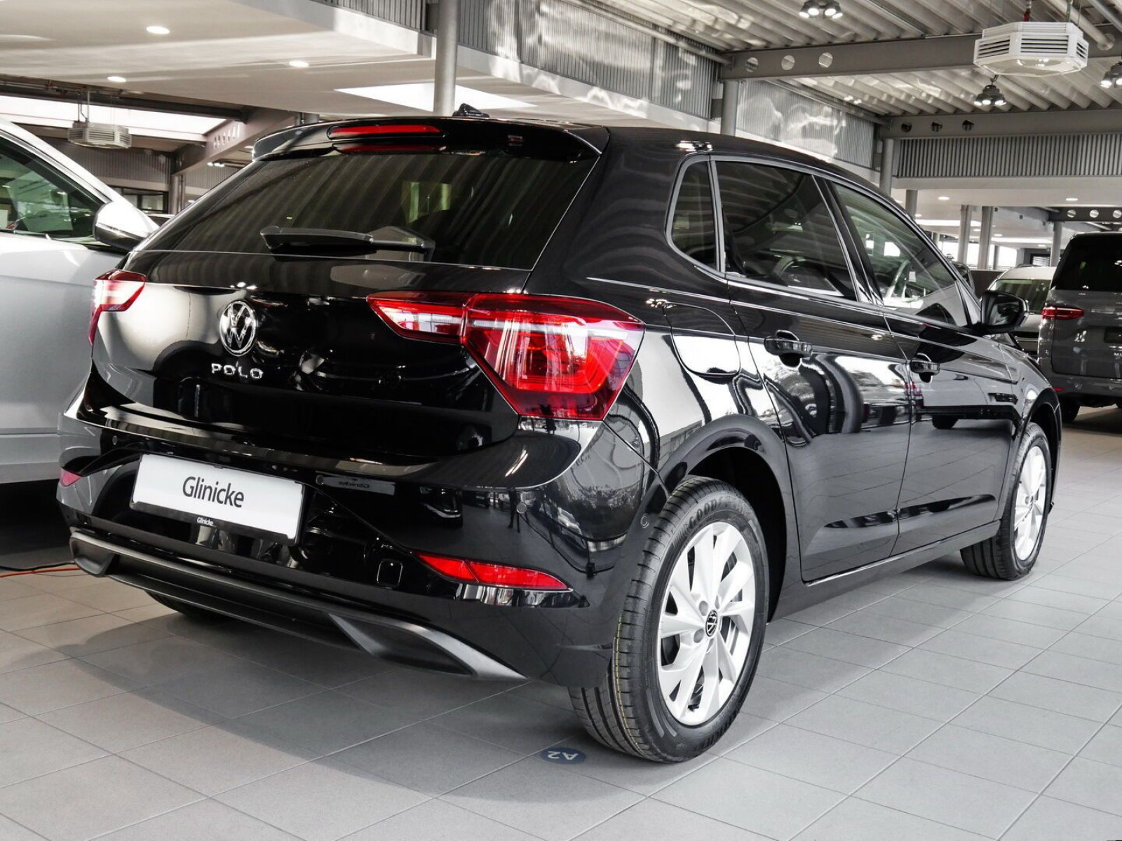 Volkswagen - Polo_2