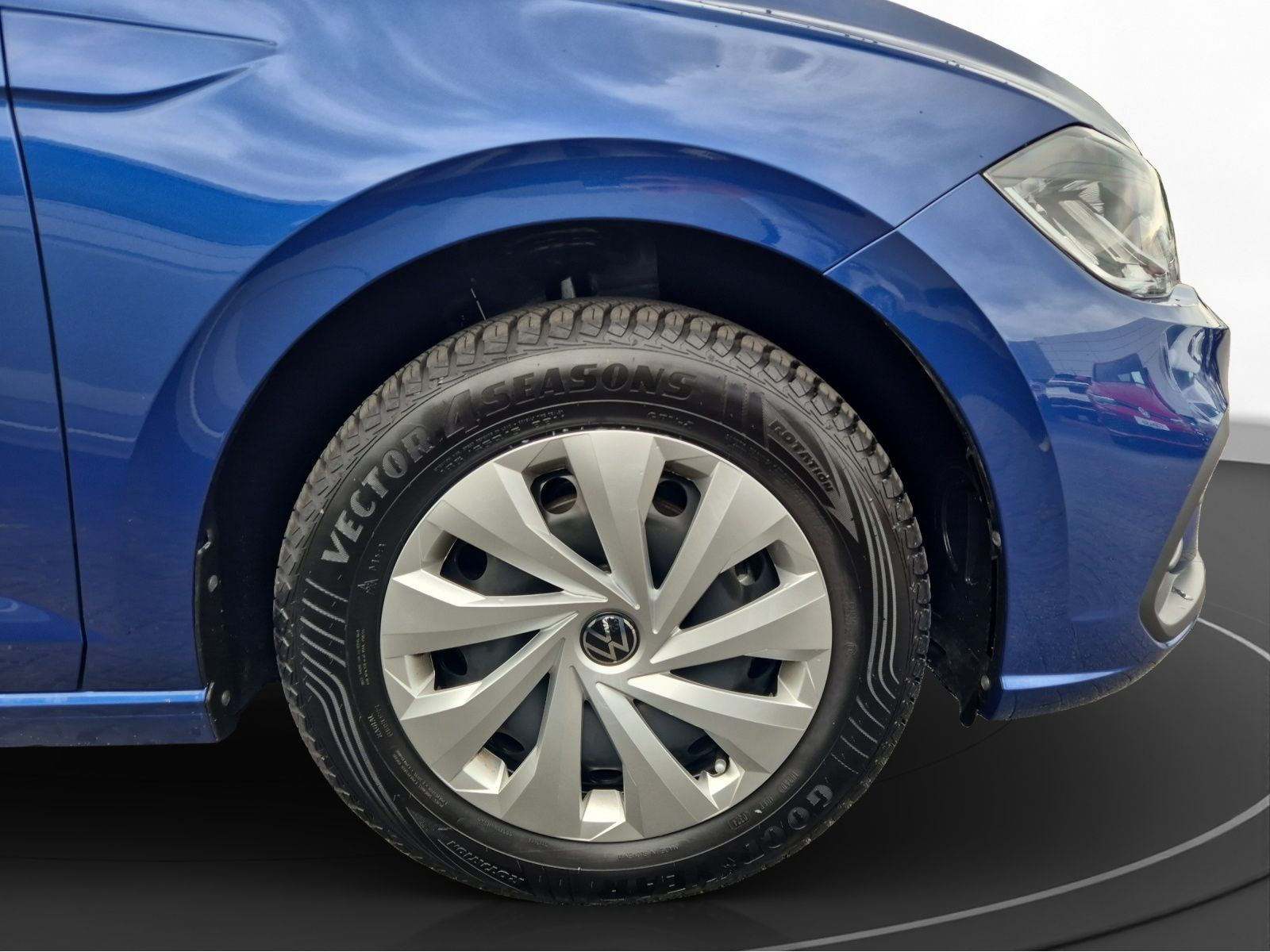 Volkswagen - Polo_13