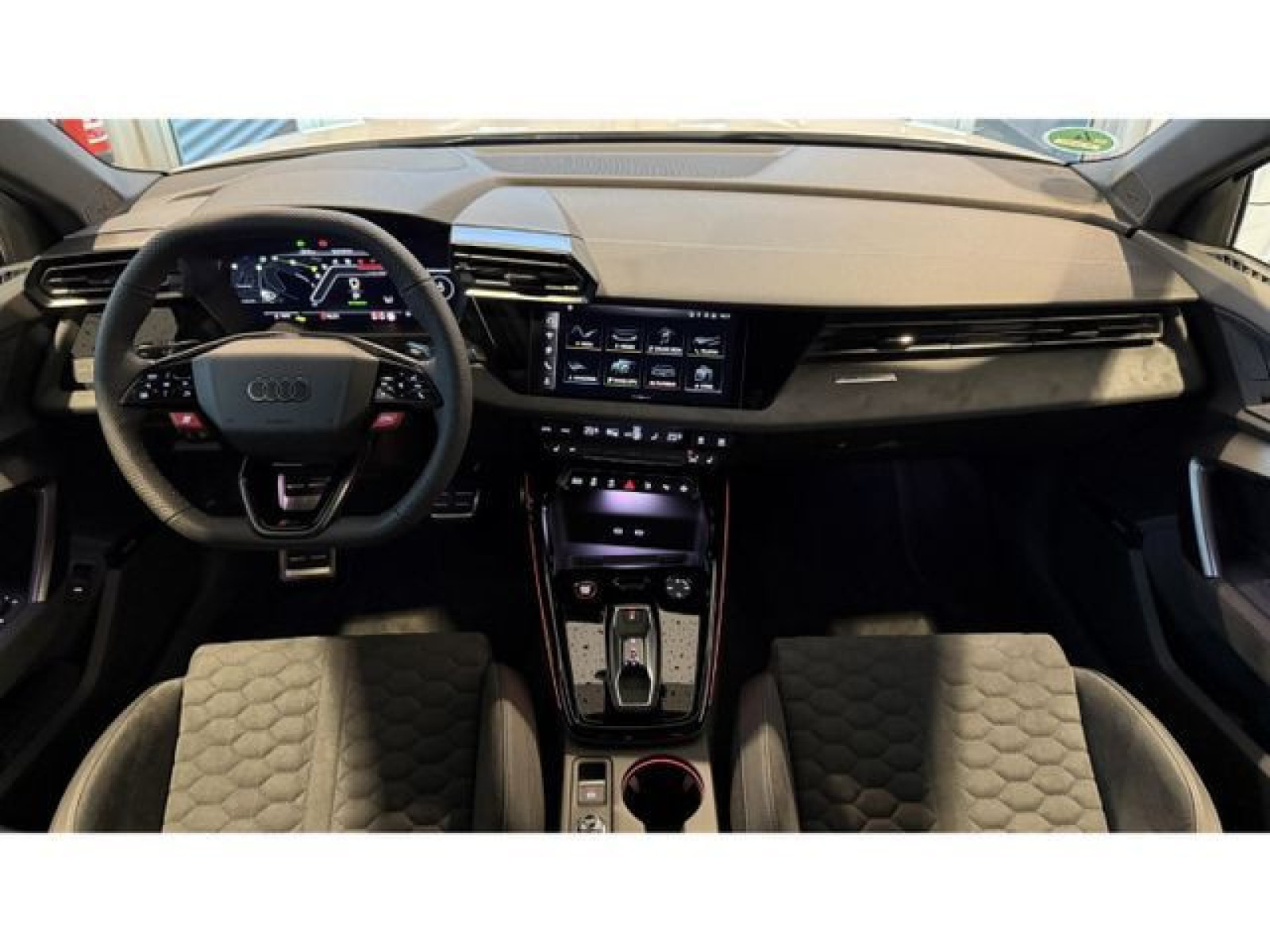 Audi - RS 3_18
