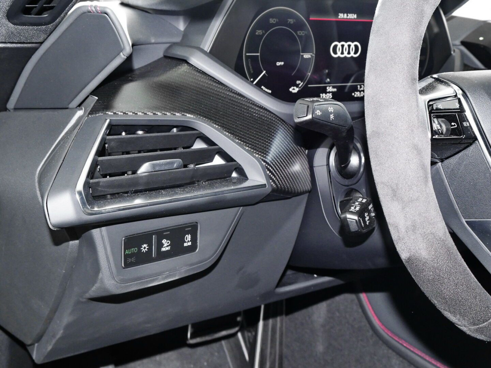 Audi - RS e-tron GT_15