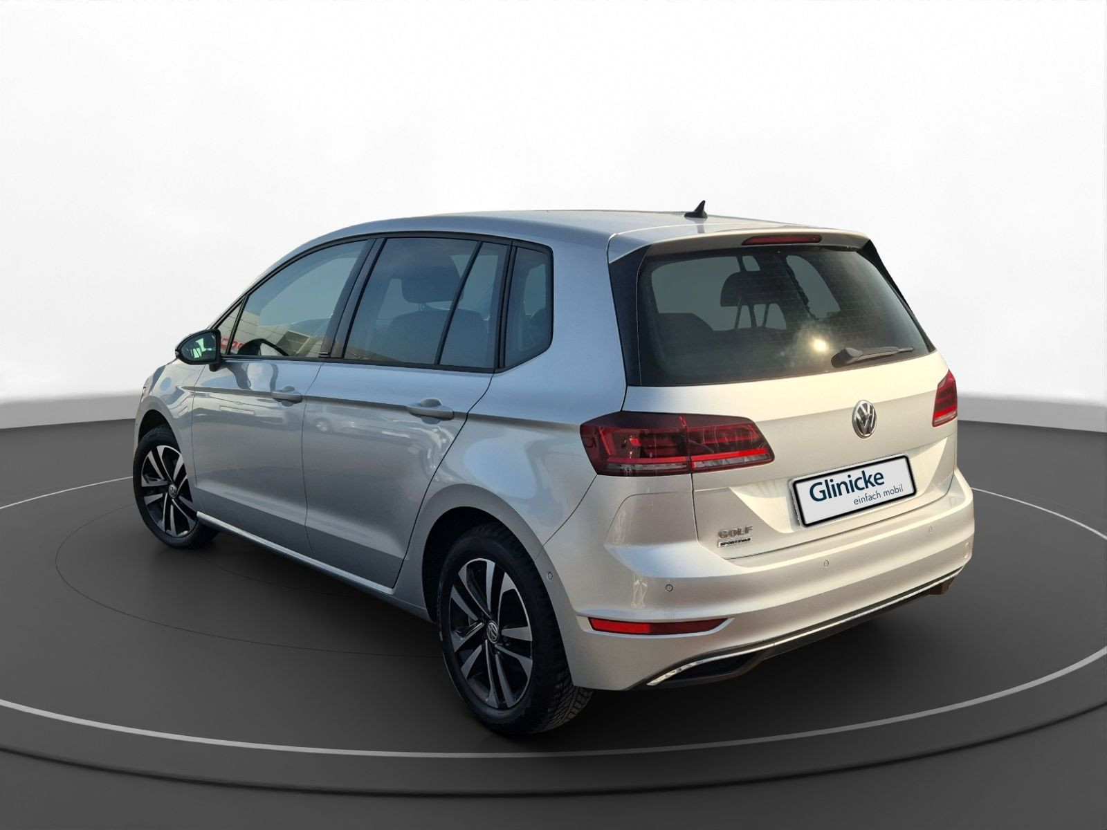Volkswagen - Golf Sportsvan_8