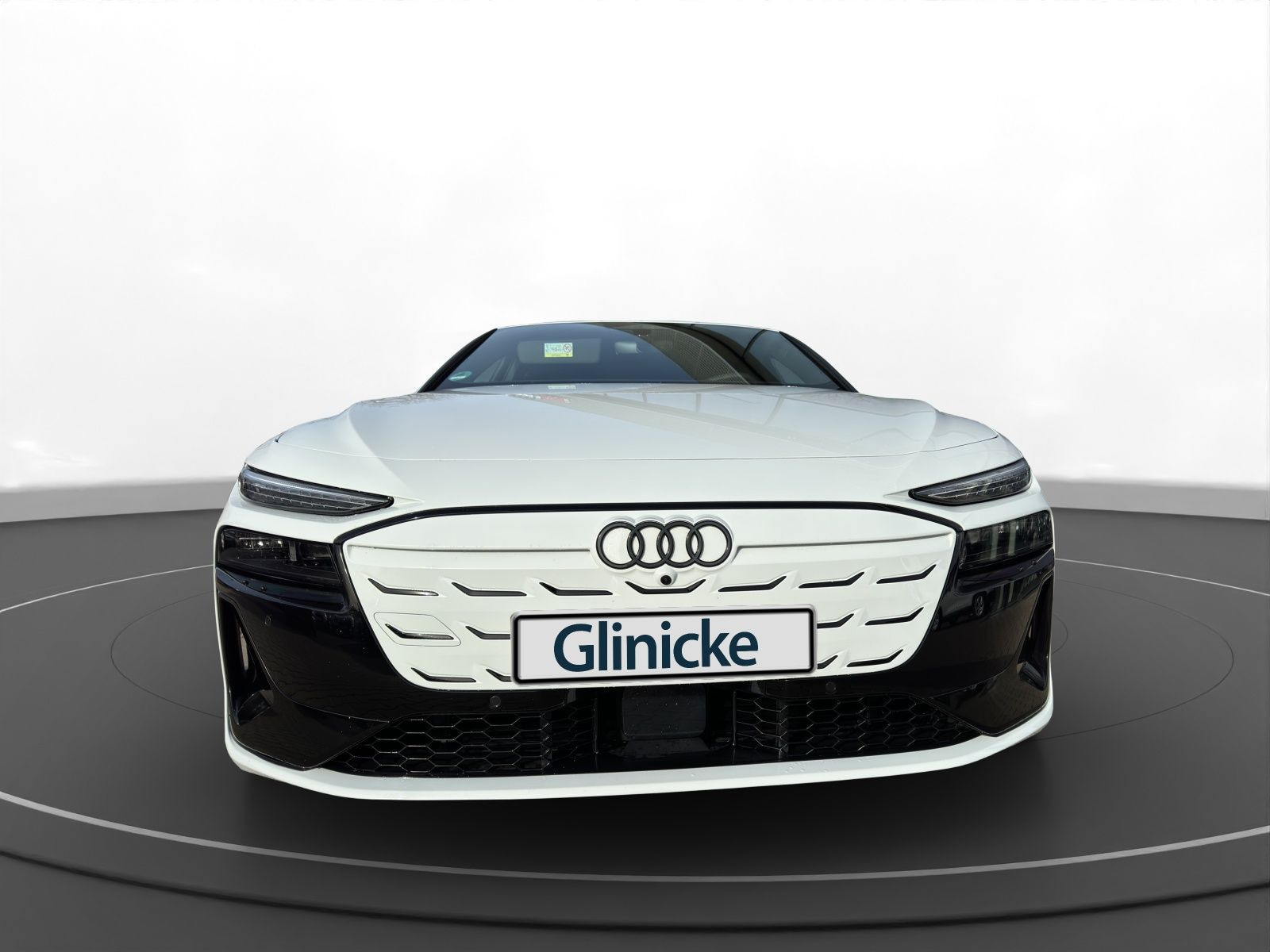 Audi - S6 Avant e-tron_15