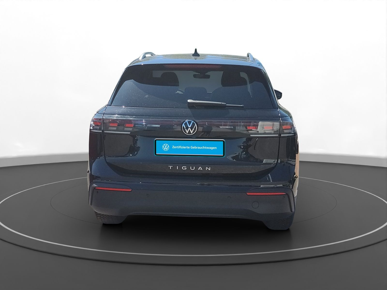 Volkswagen - Tiguan_8