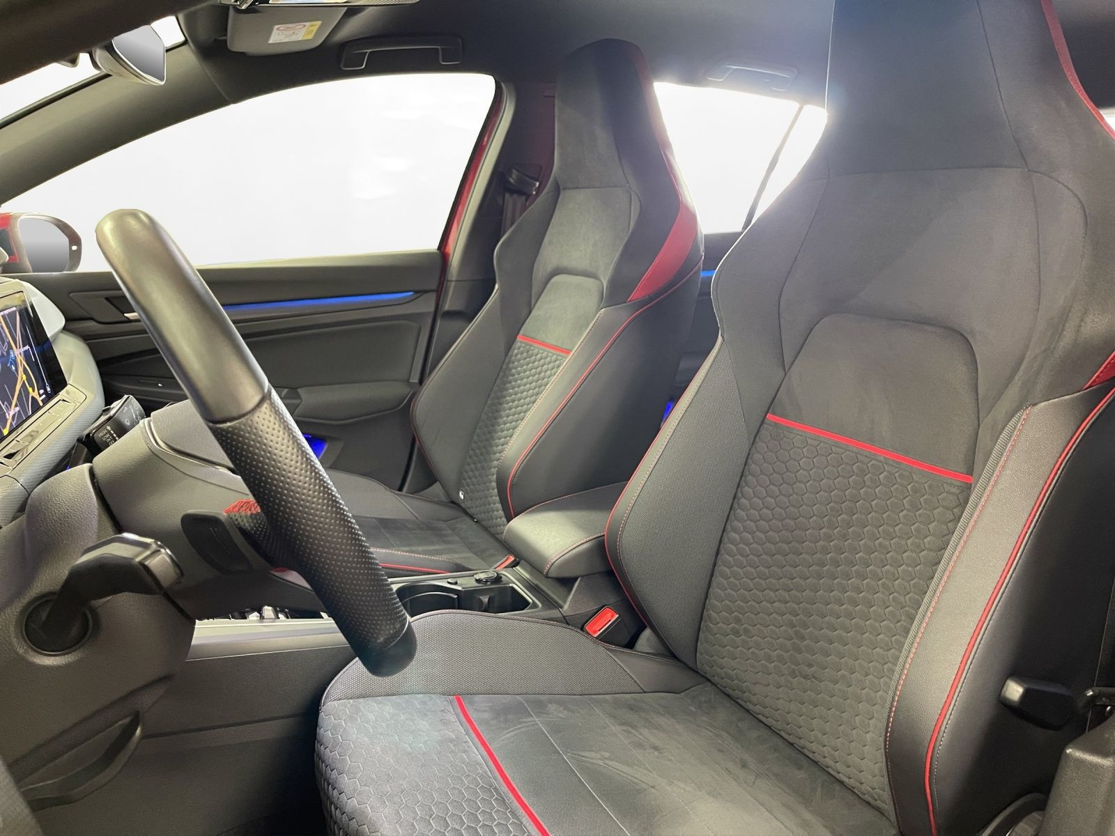 Volkswagen - Golf GTI_17