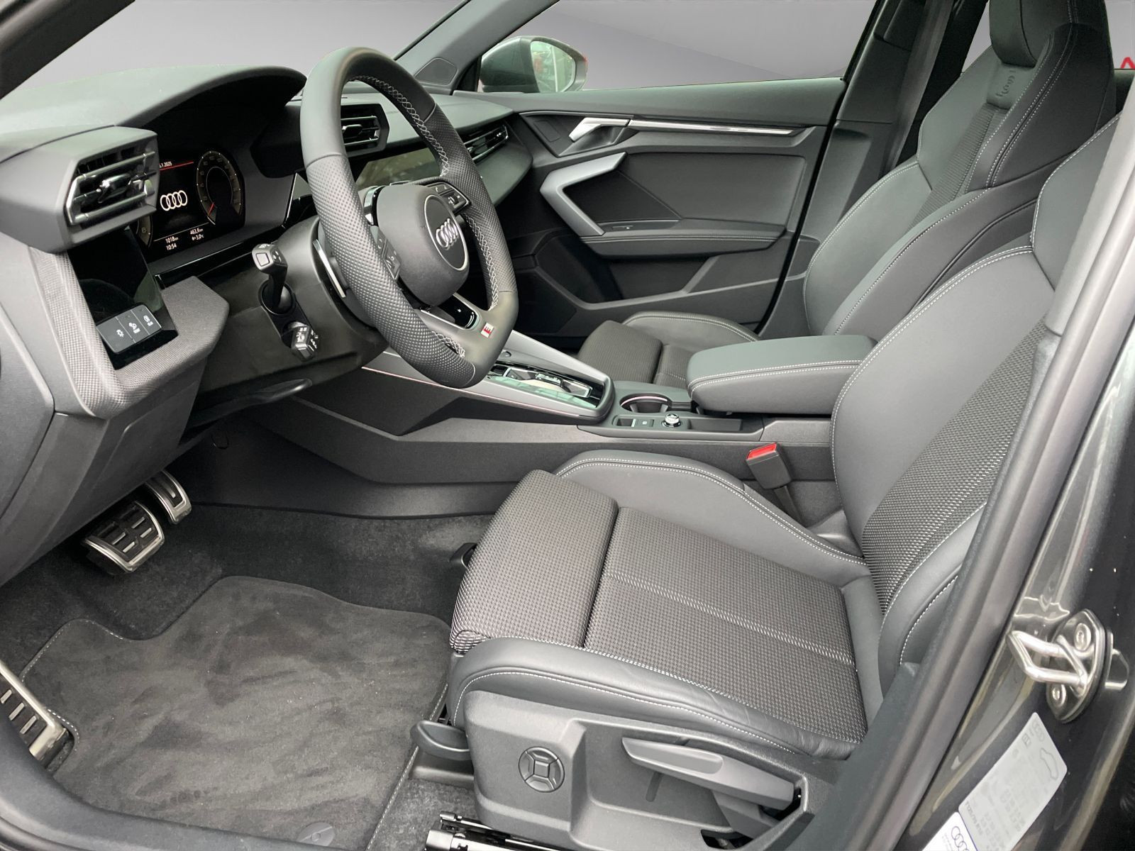 Audi - A3_3