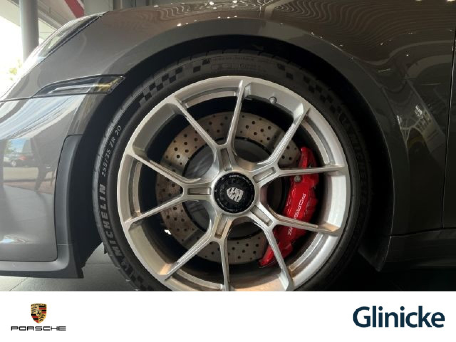 Porsche - 992_10