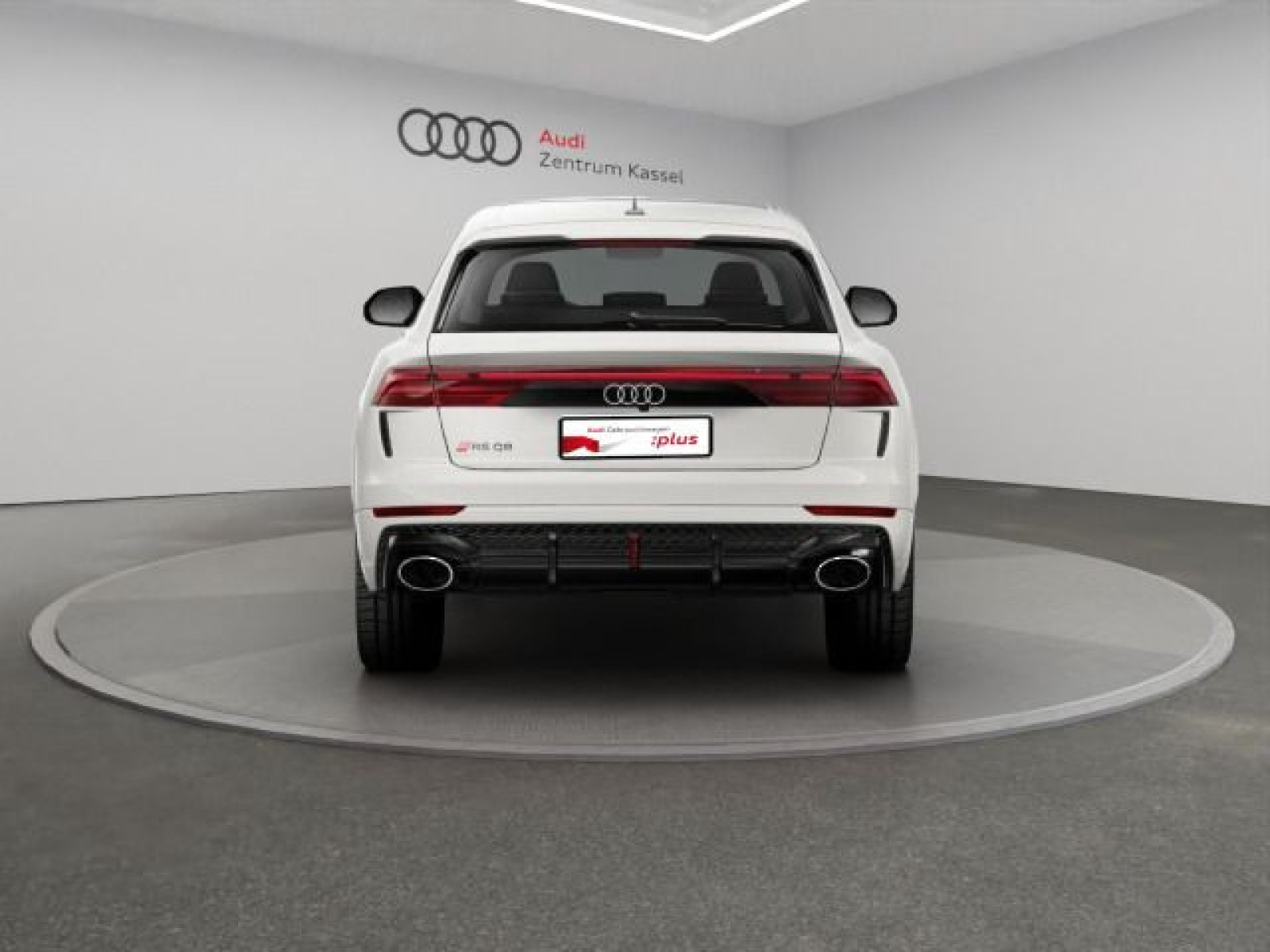 Audi - RS Q8_5