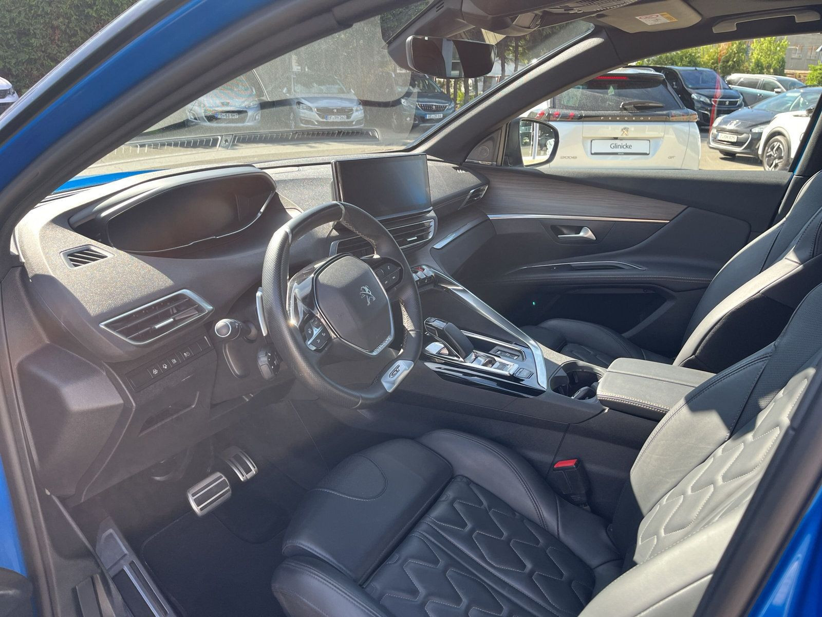 Peugeot - 3008_9