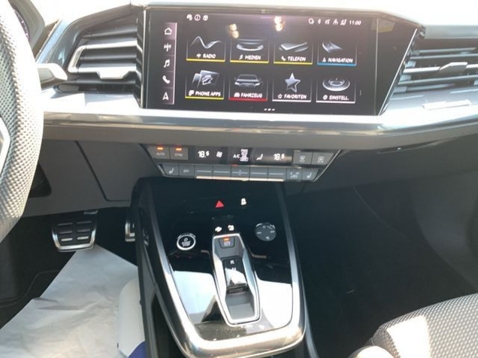 Audi - Q4 e-tron_27