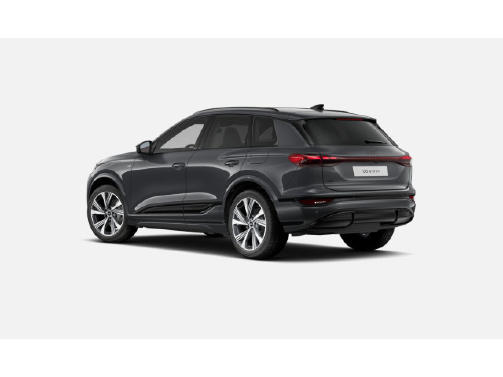 Audi - Q6 SUV e-tron_4