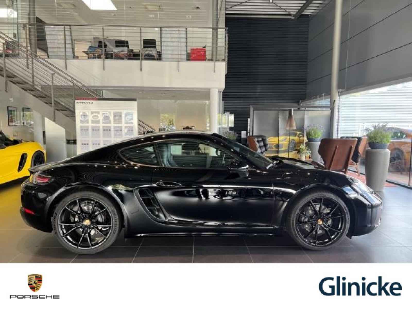 Porsche - Cayman_7