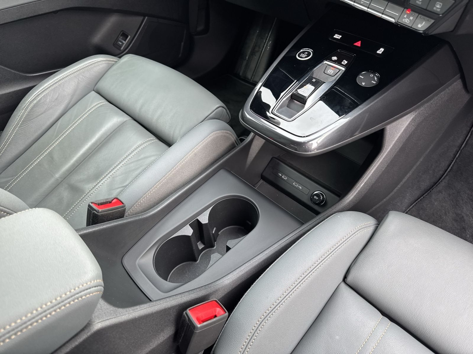 Audi - Q4 Sportback e-tron_23