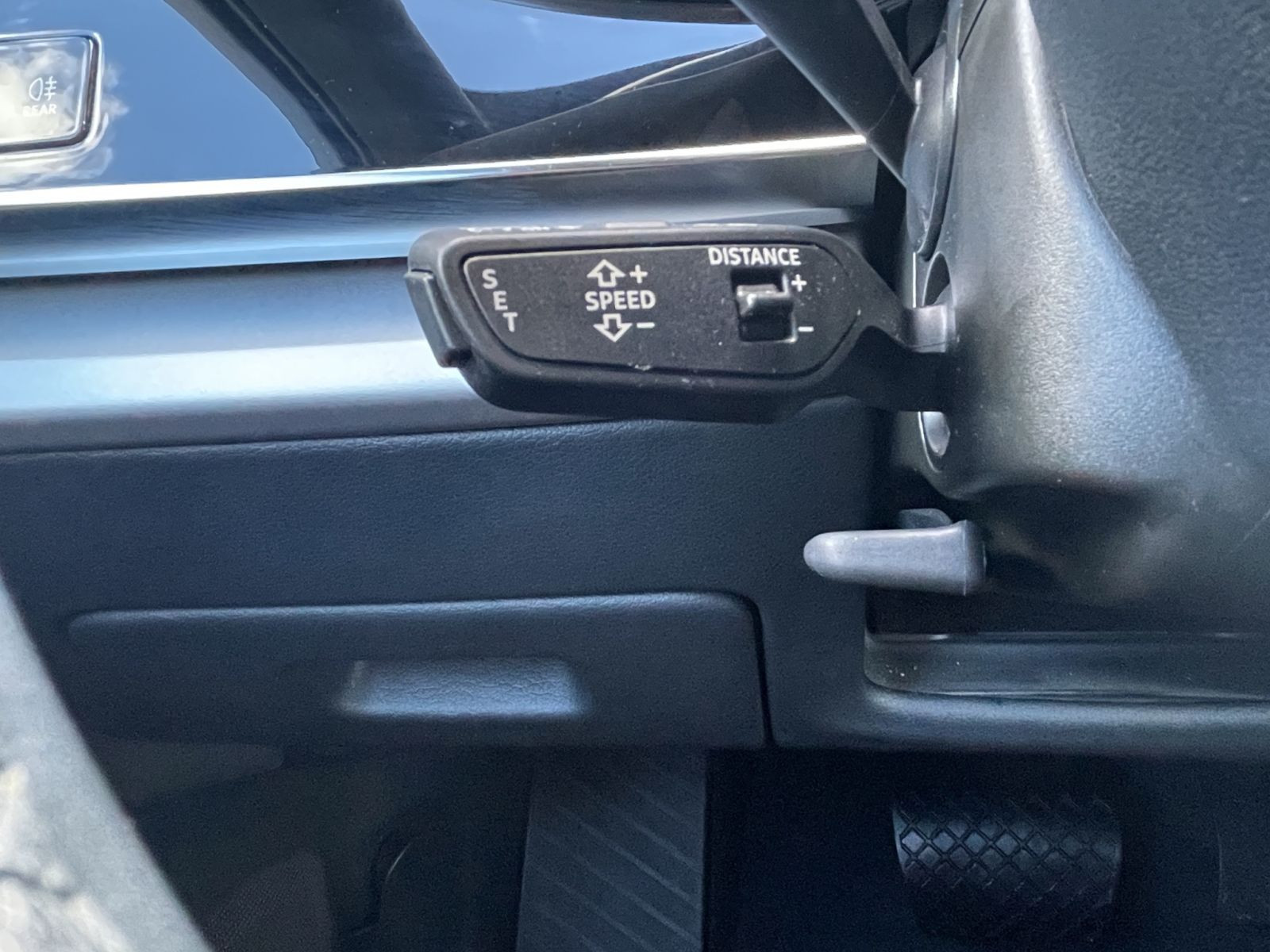 Audi - Q7_24