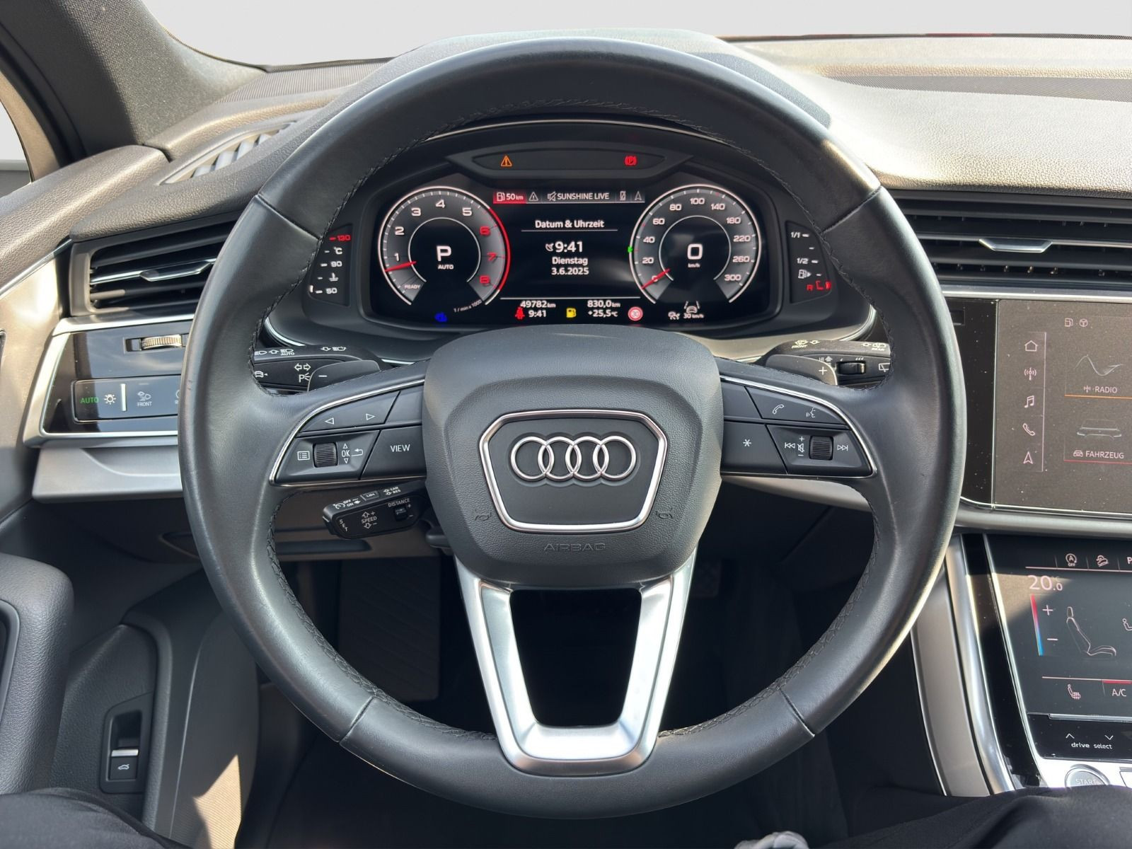 Audi - Q7_7