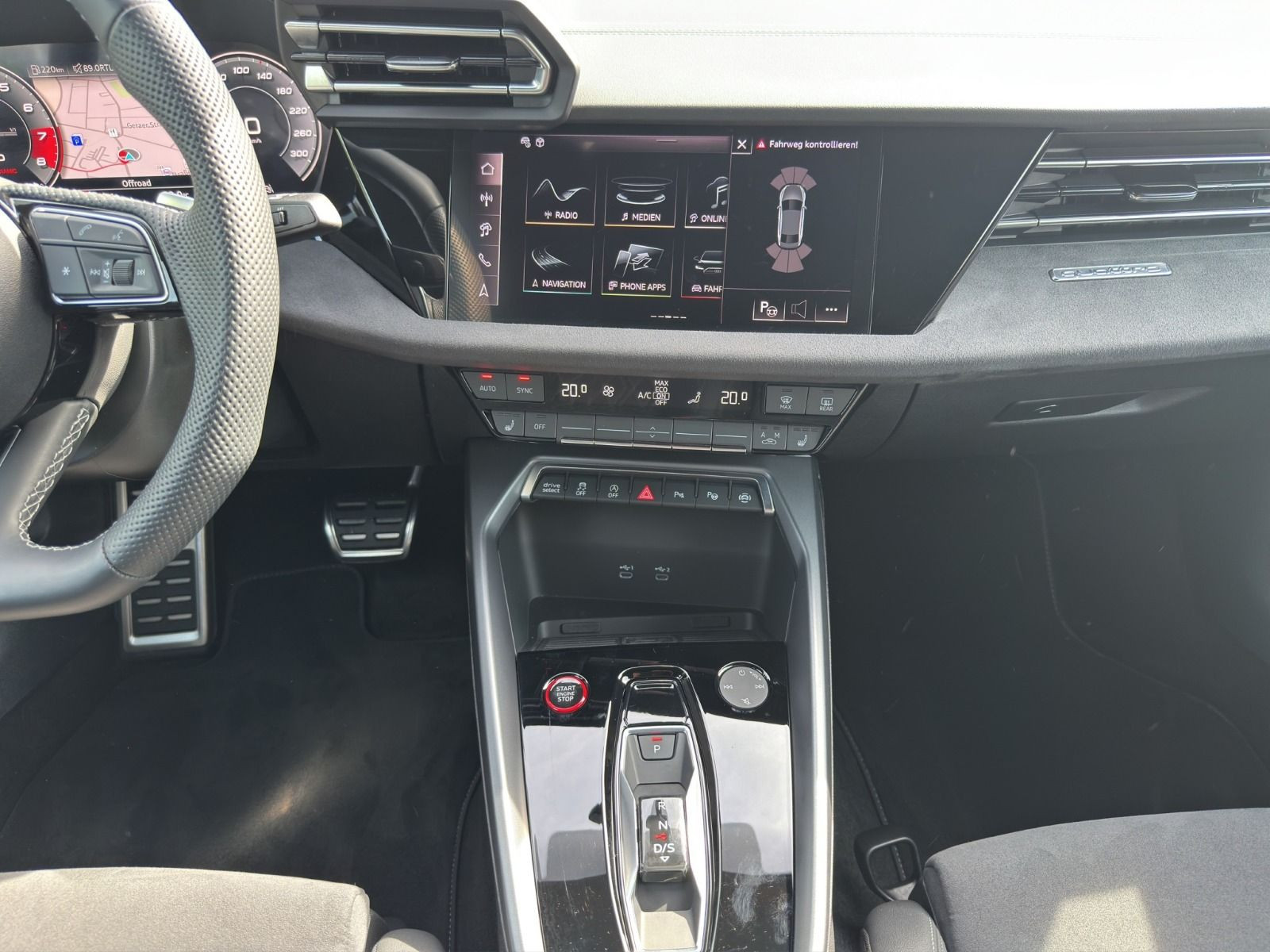 Audi - S3 Limousine_12