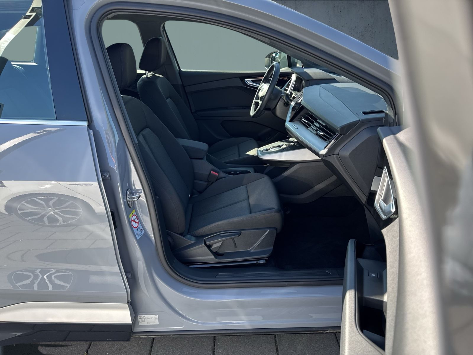 Audi - Q4 e-tron_15 Audi - Q4 e-tron_15