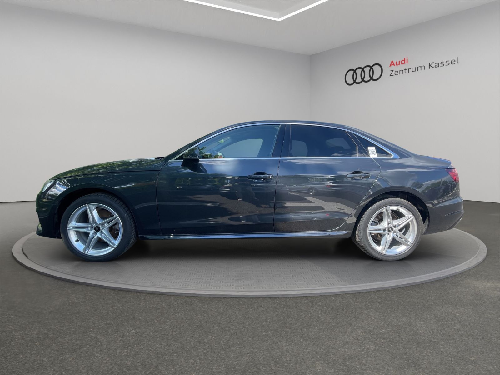 Audi - A4 Limousine_2