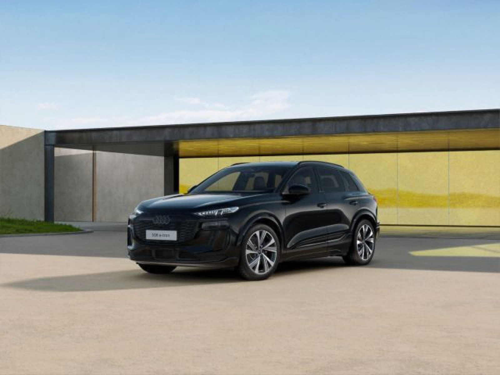 Audi - SQ6 SUV e-tron_1
