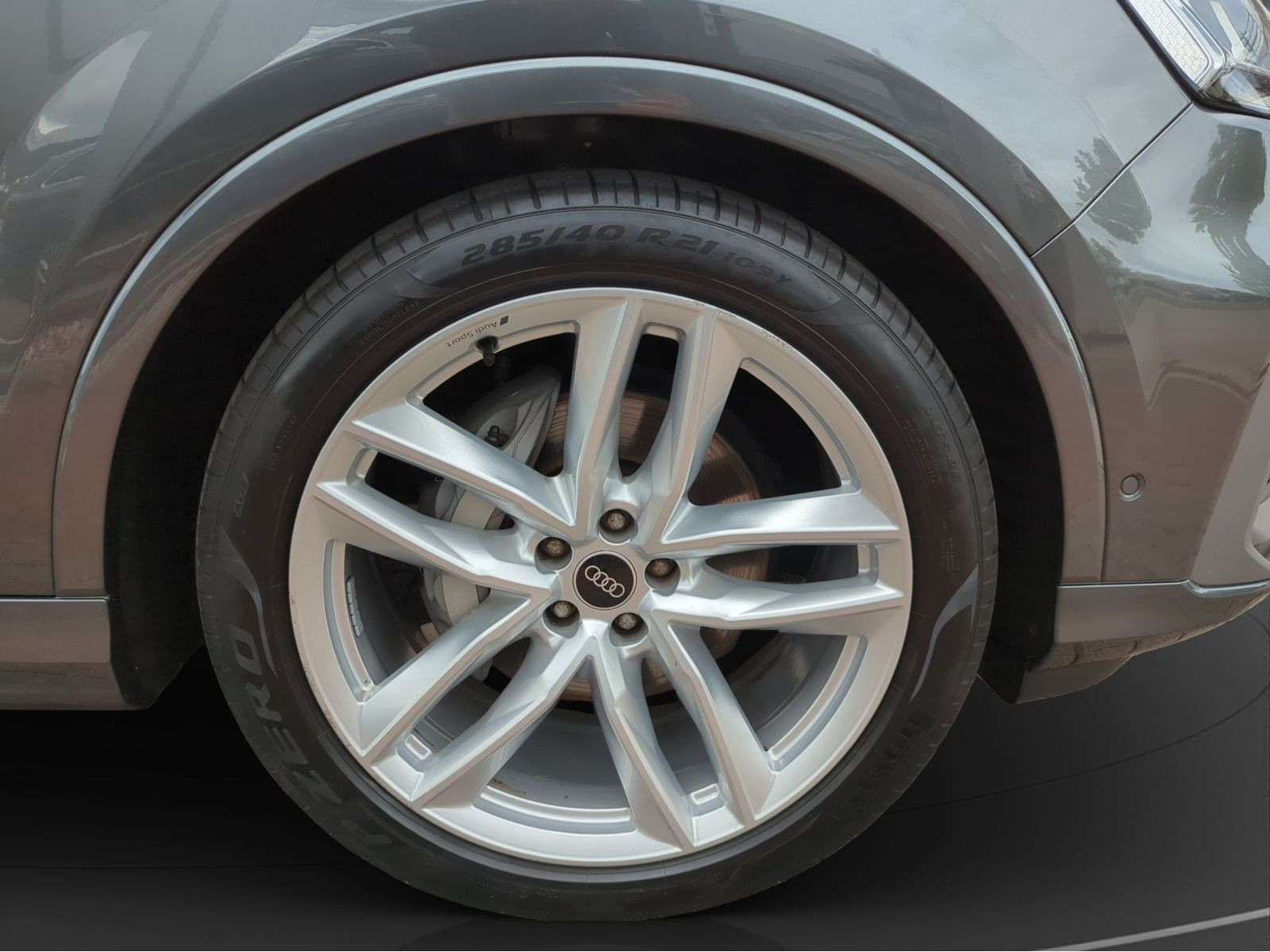 Audi - Q7_14
