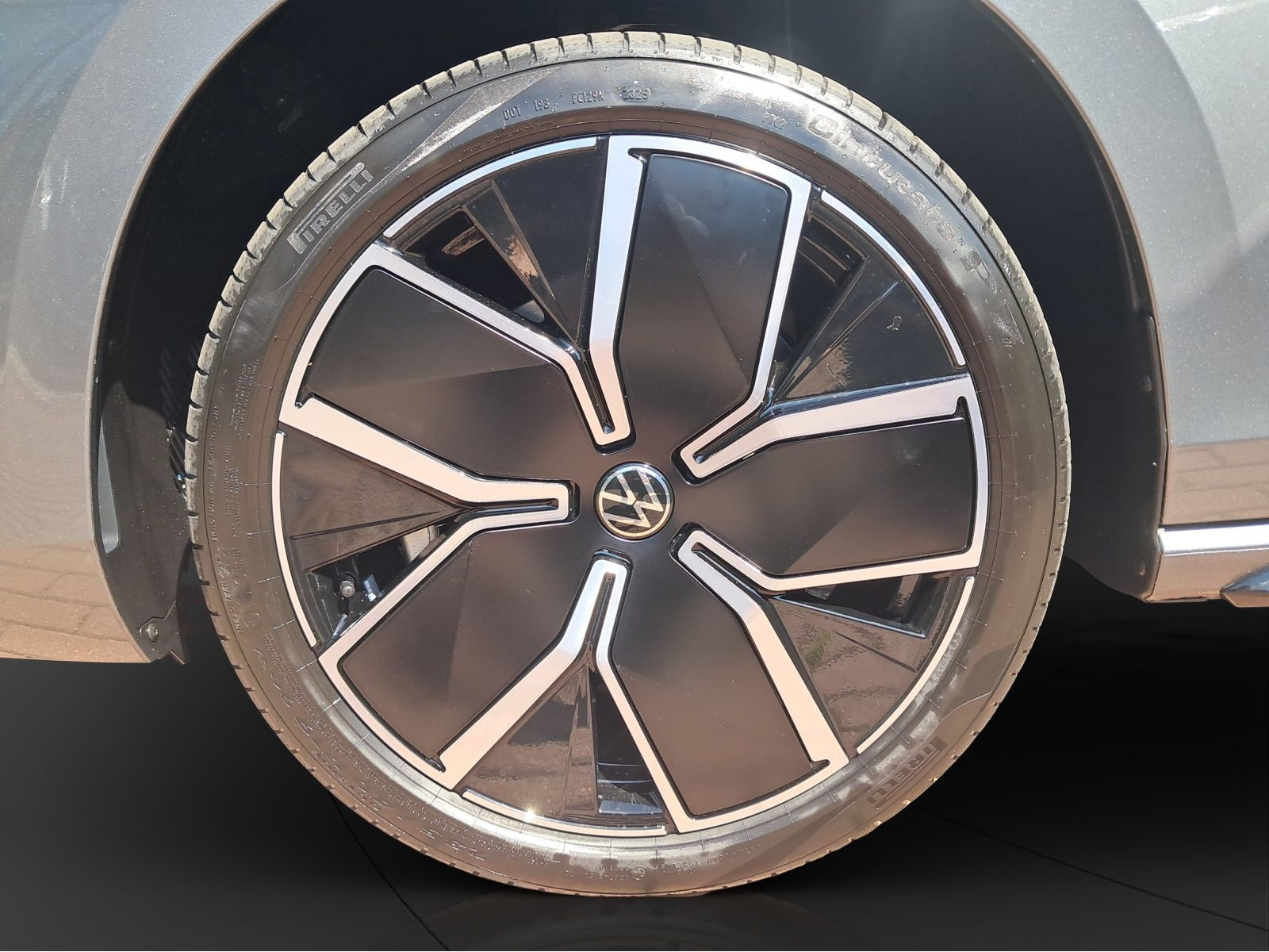 Volkswagen - Passat Variant_4