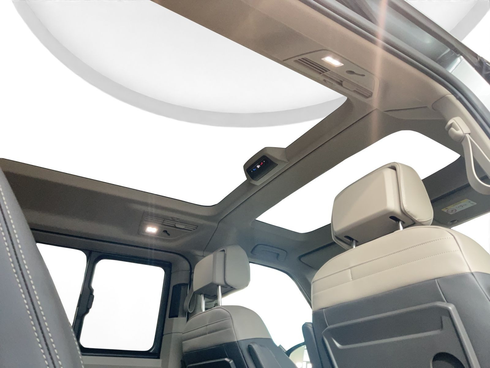 Volkswagen - Multivan_11