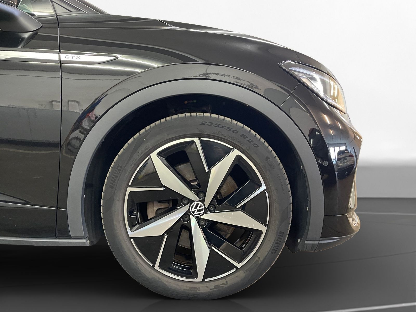 Volkswagen - ID.4_13