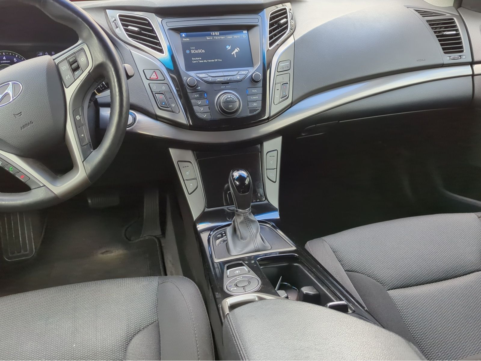 Hyundai - i40_5
