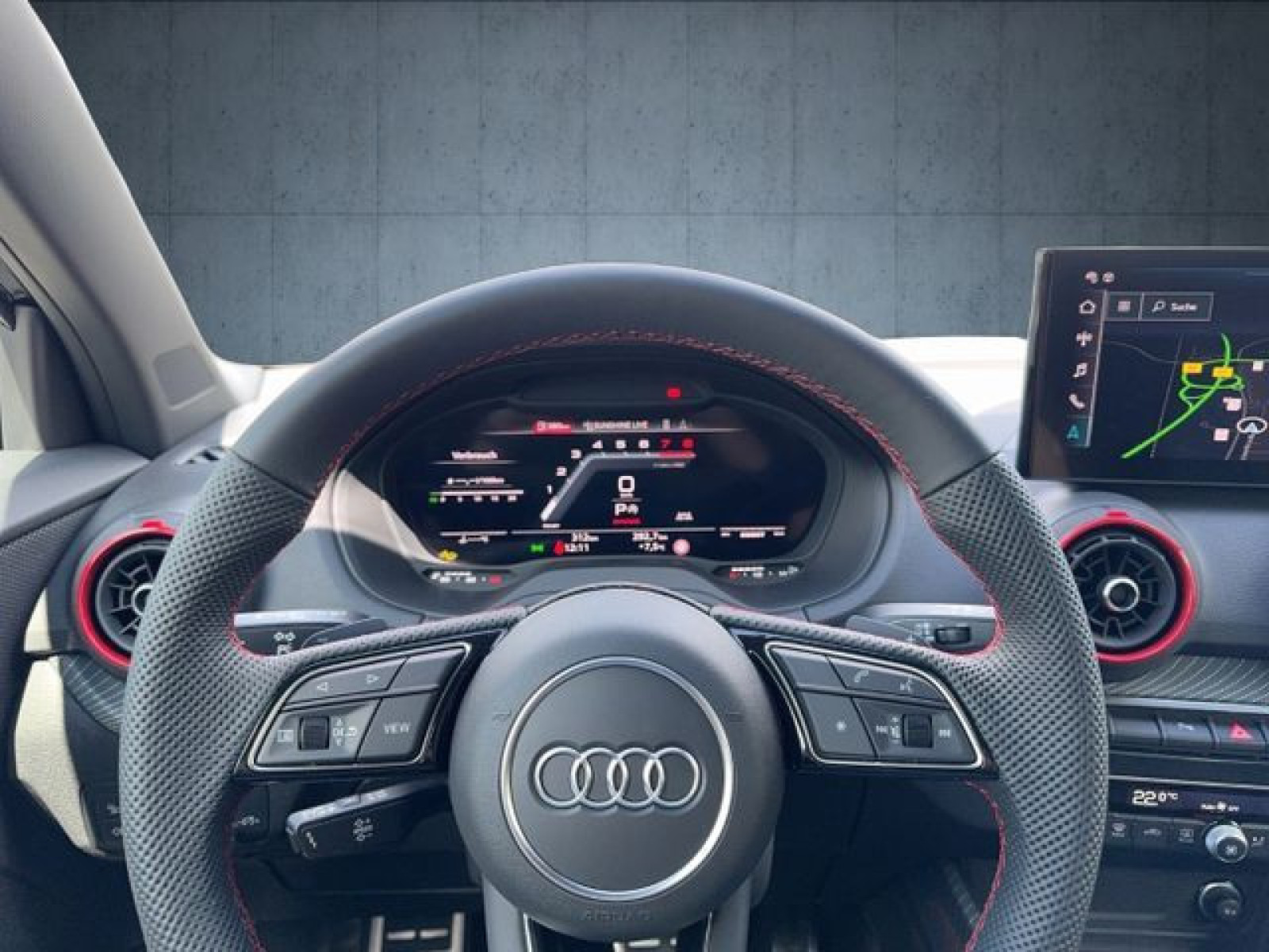 Audi - SQ2_13