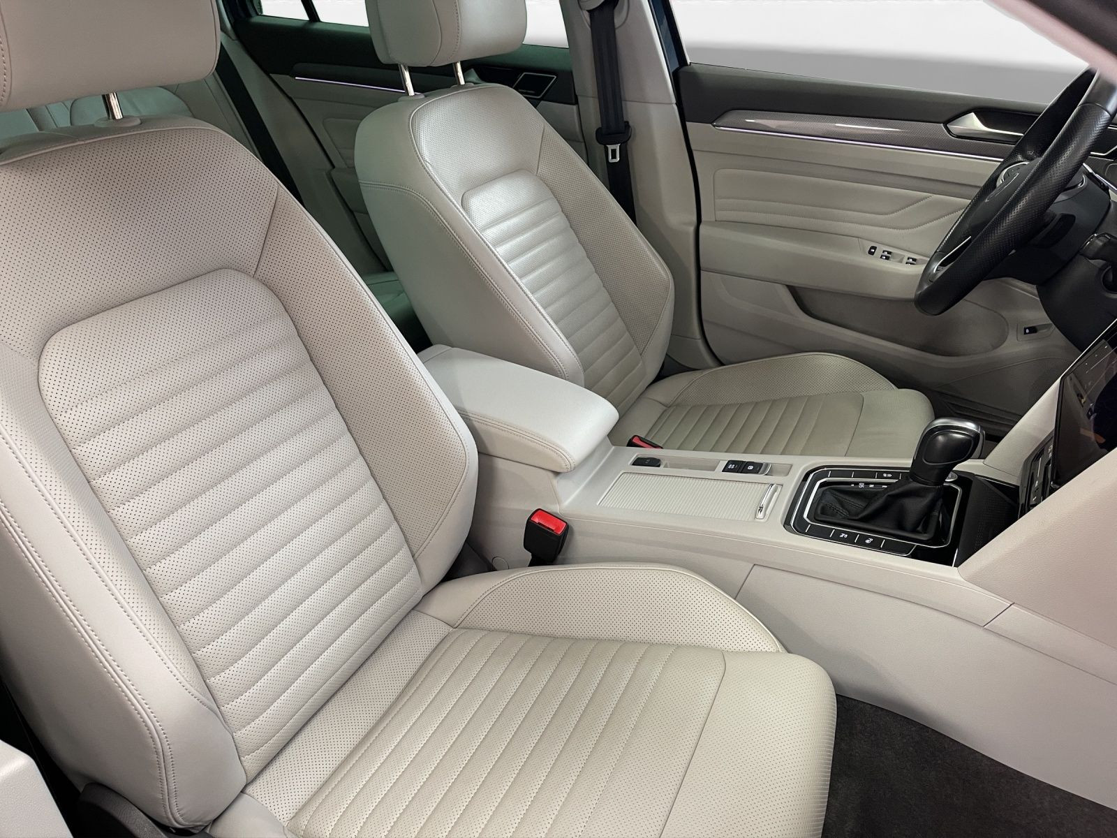 Volkswagen - Passat Alltrack_18