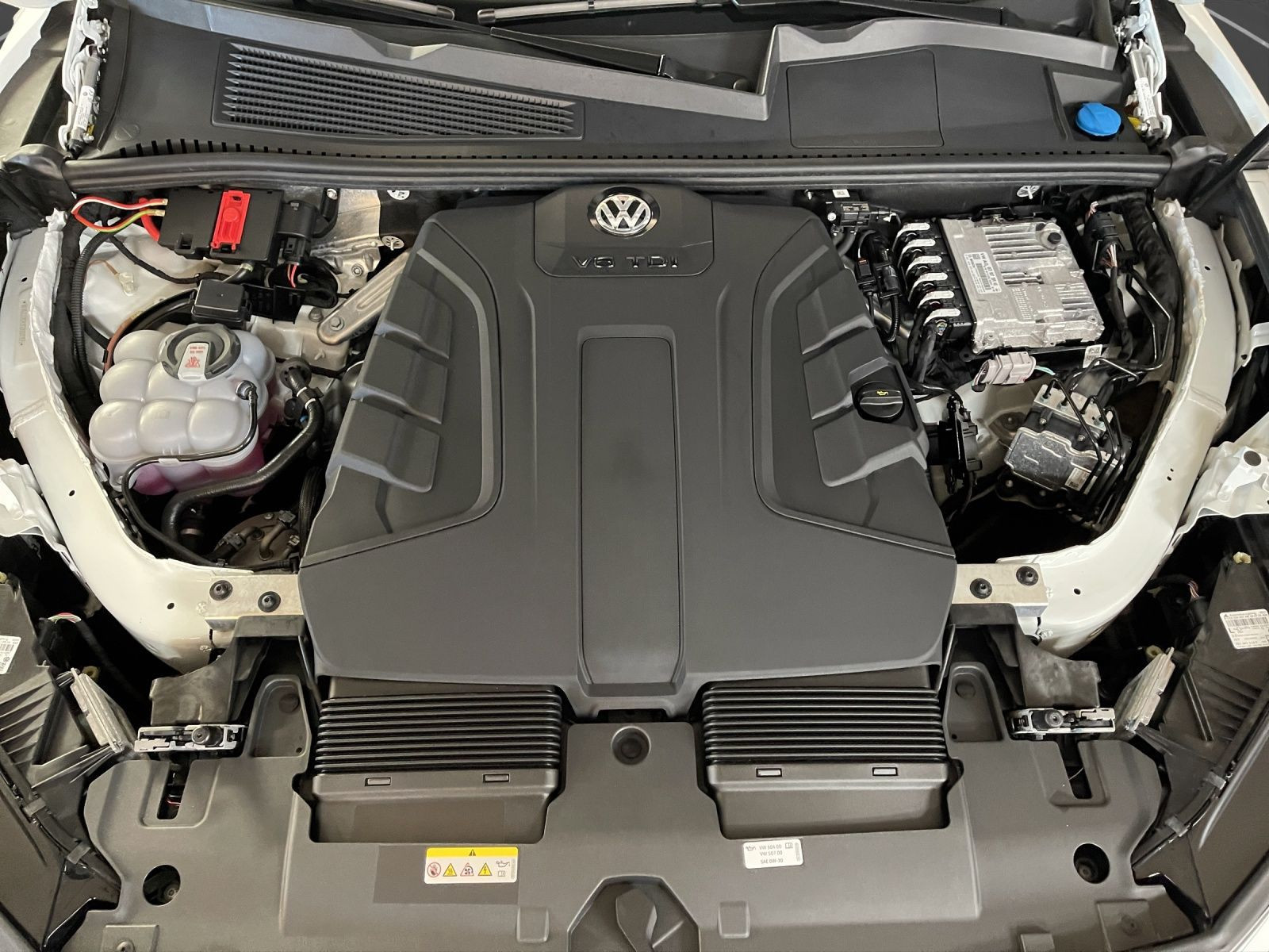 Volkswagen - Touareg_23
