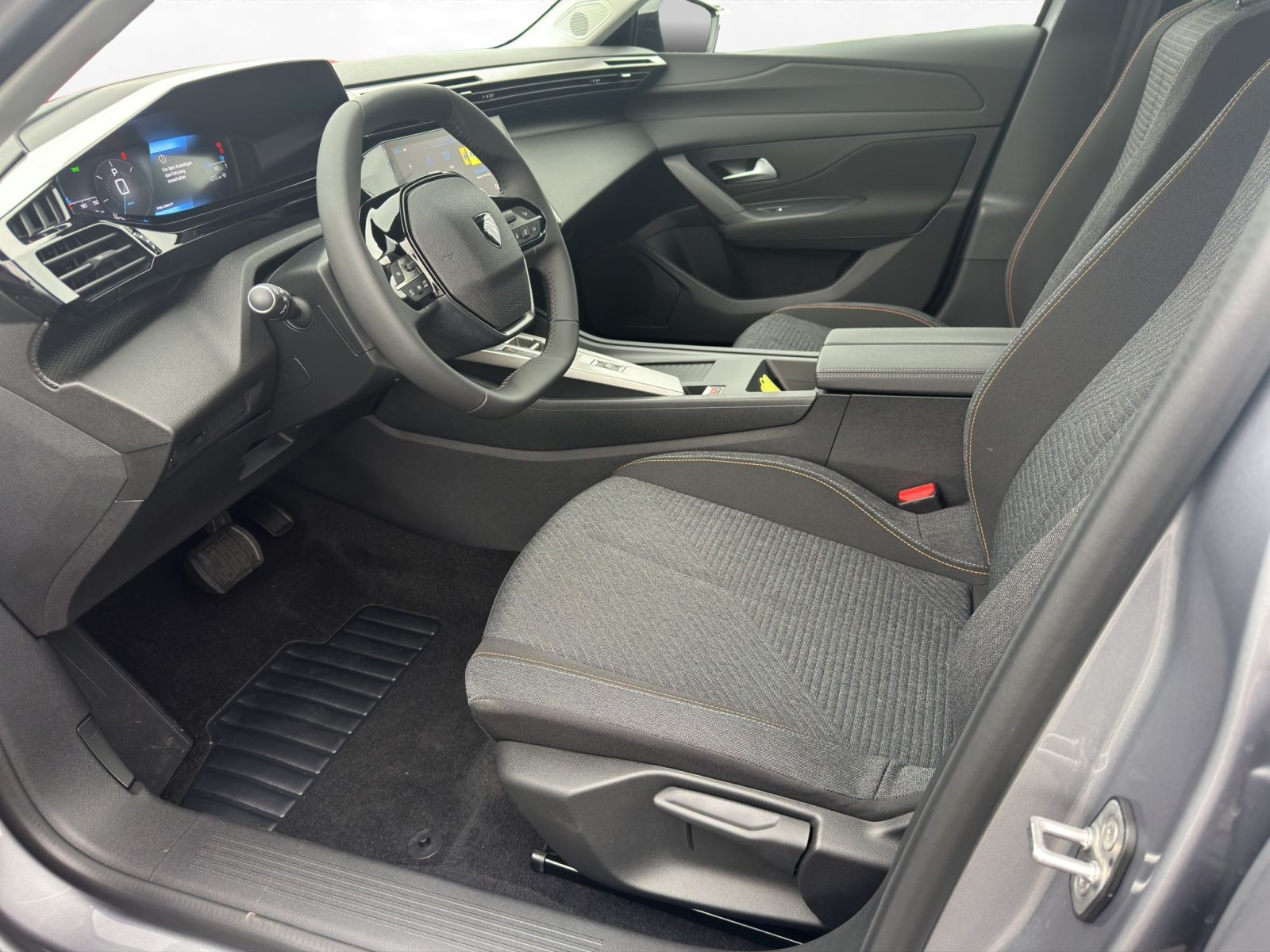Peugeot - 308_11