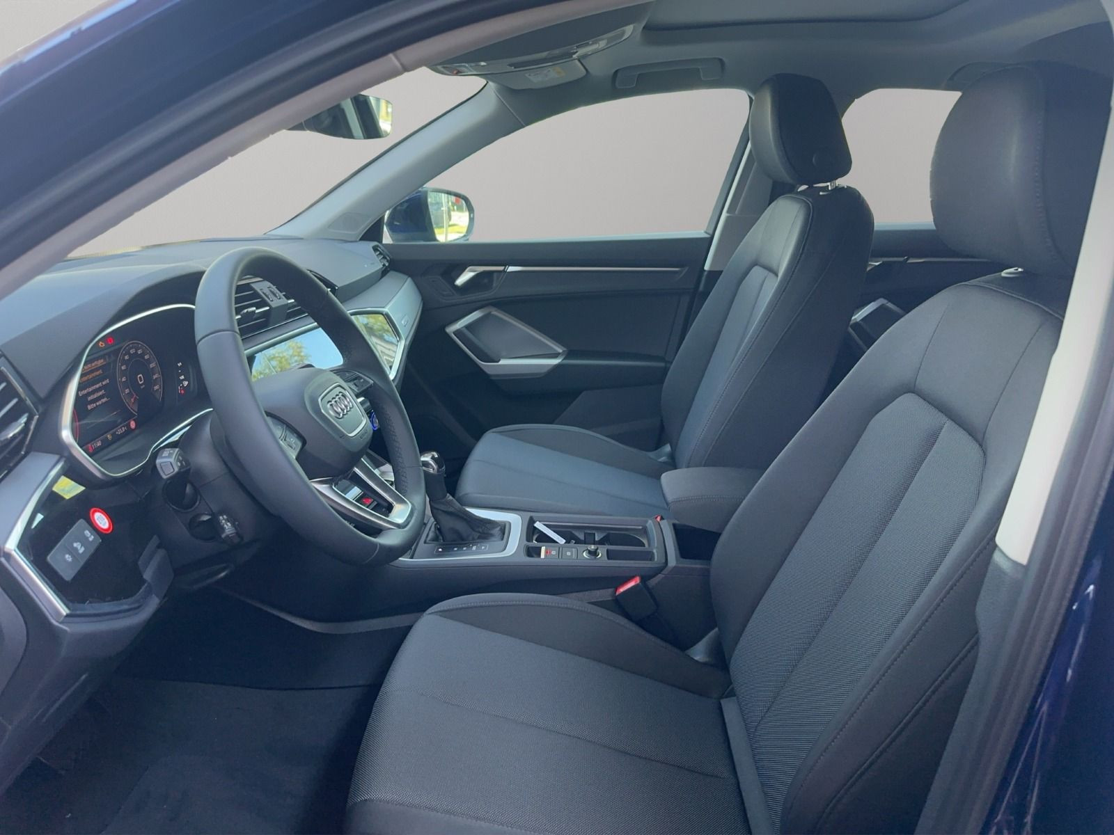 Audi - Q3 Sportback_11