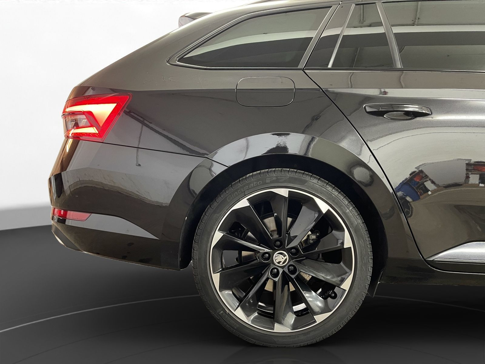 Škoda - Superb_16