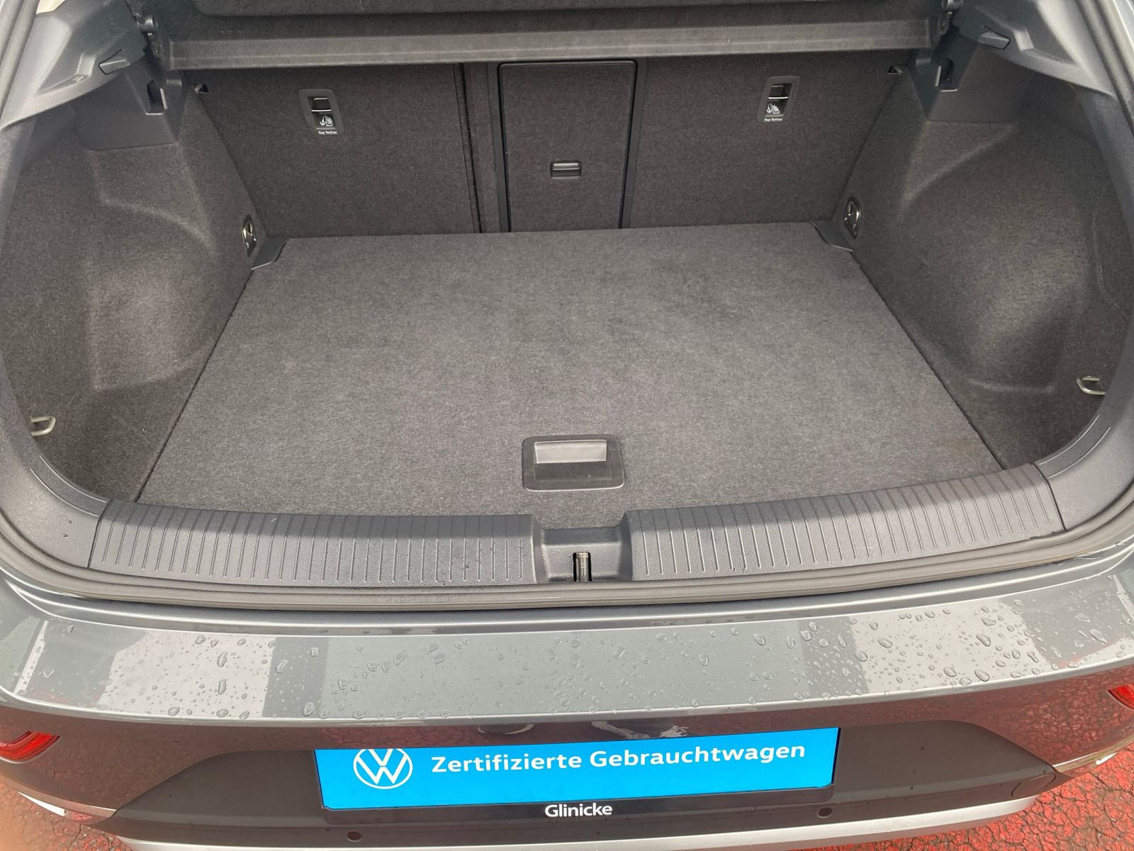 Volkswagen - T-Roc_16