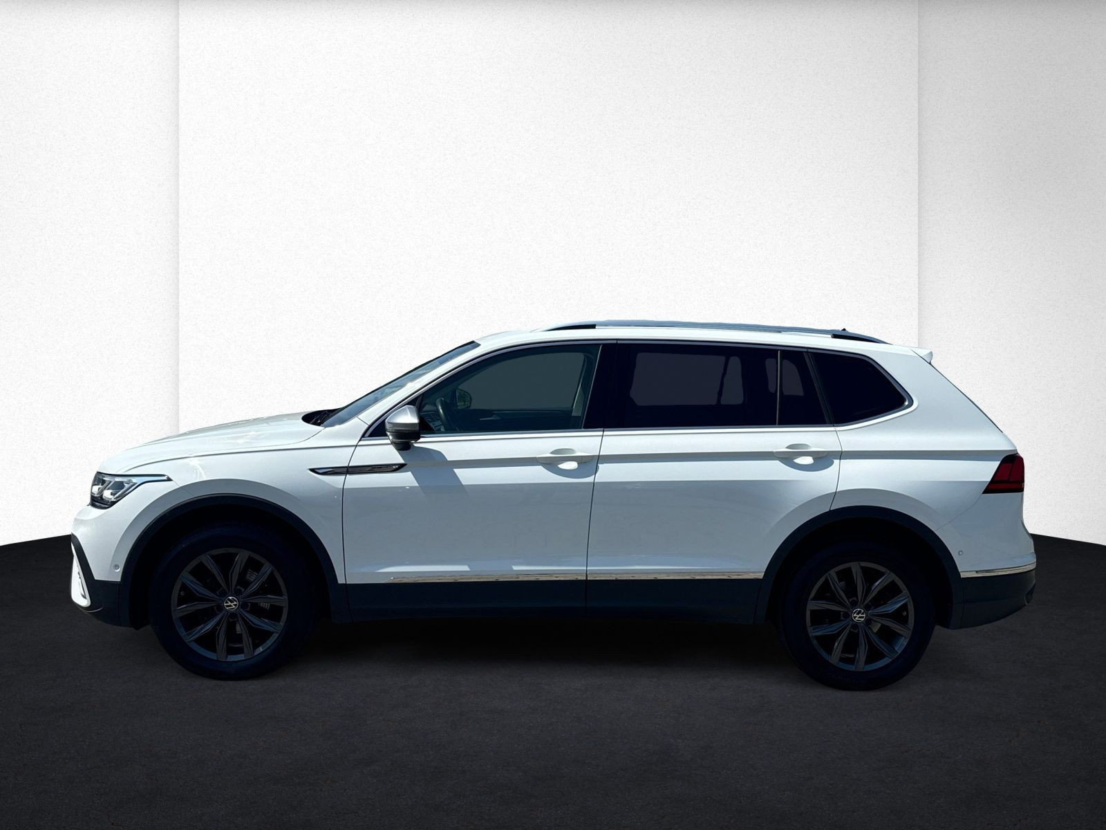 Volkswagen - Tiguan Allspace_5