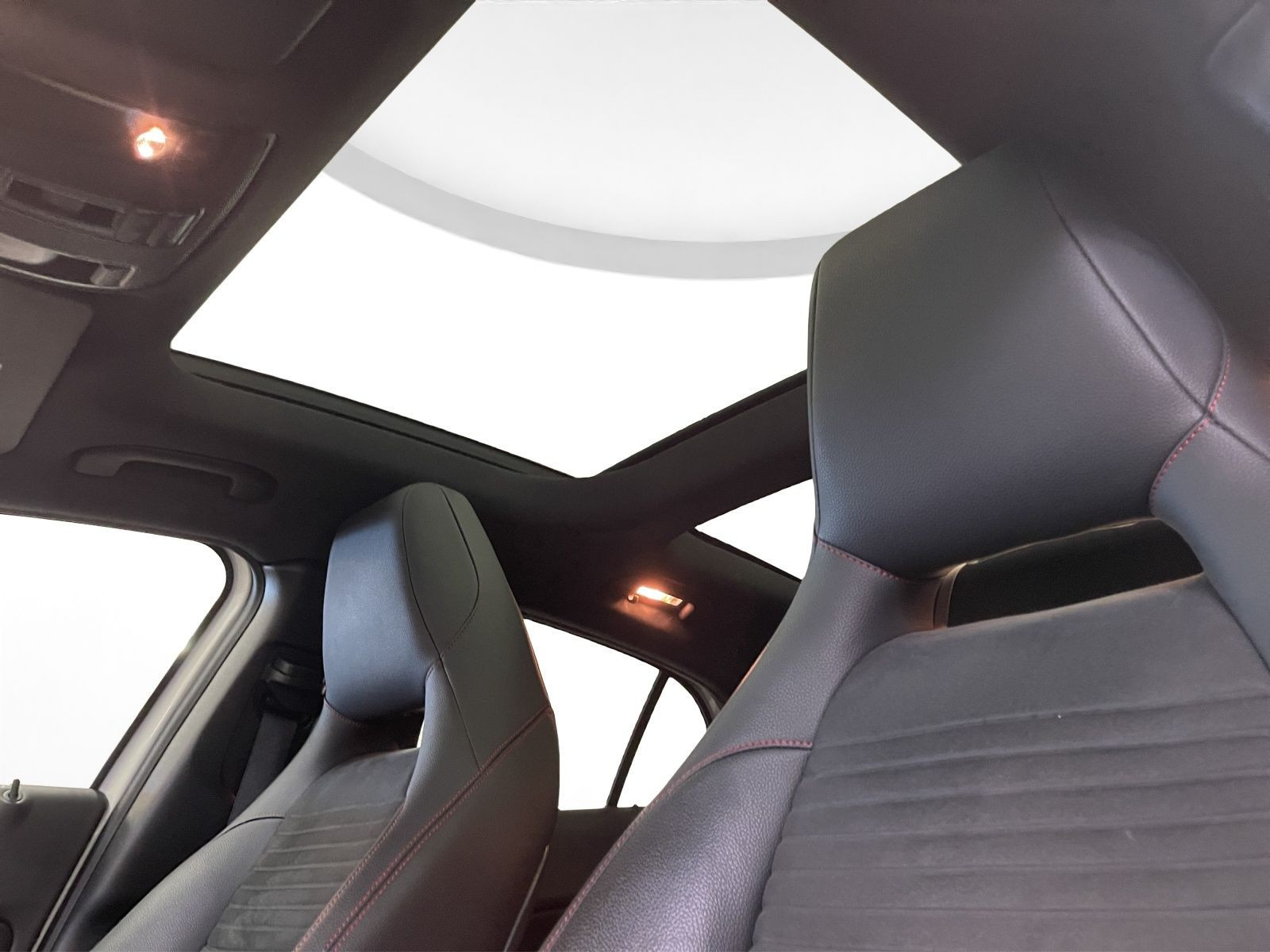 Mercedes-Benz - GLA 200_9