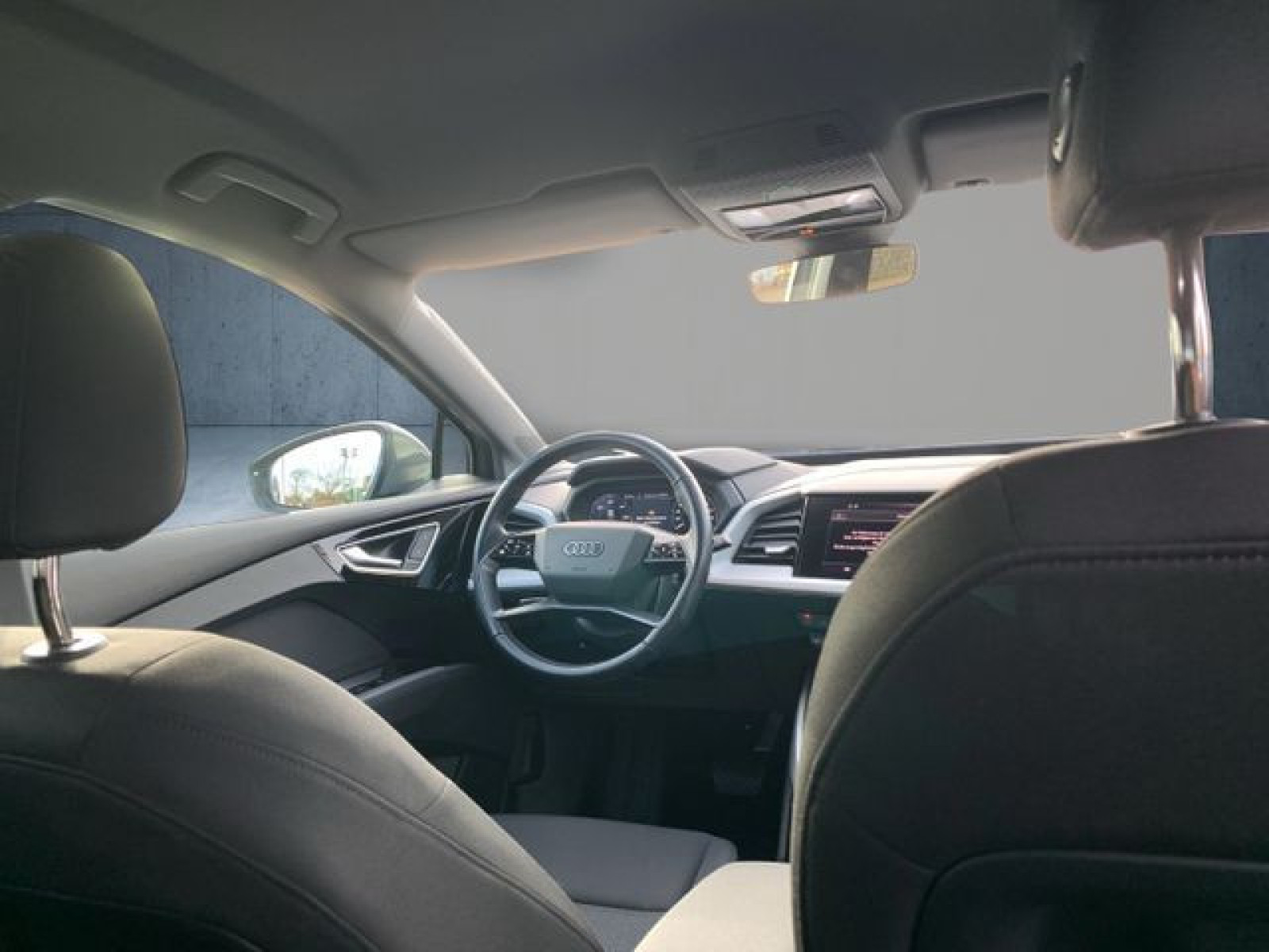 Audi - Q4 e-tron_22