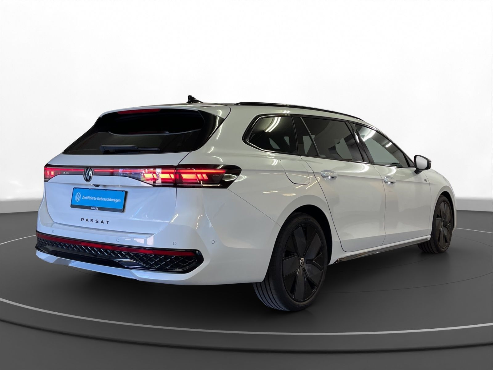 Volkswagen - Passat Variant_6