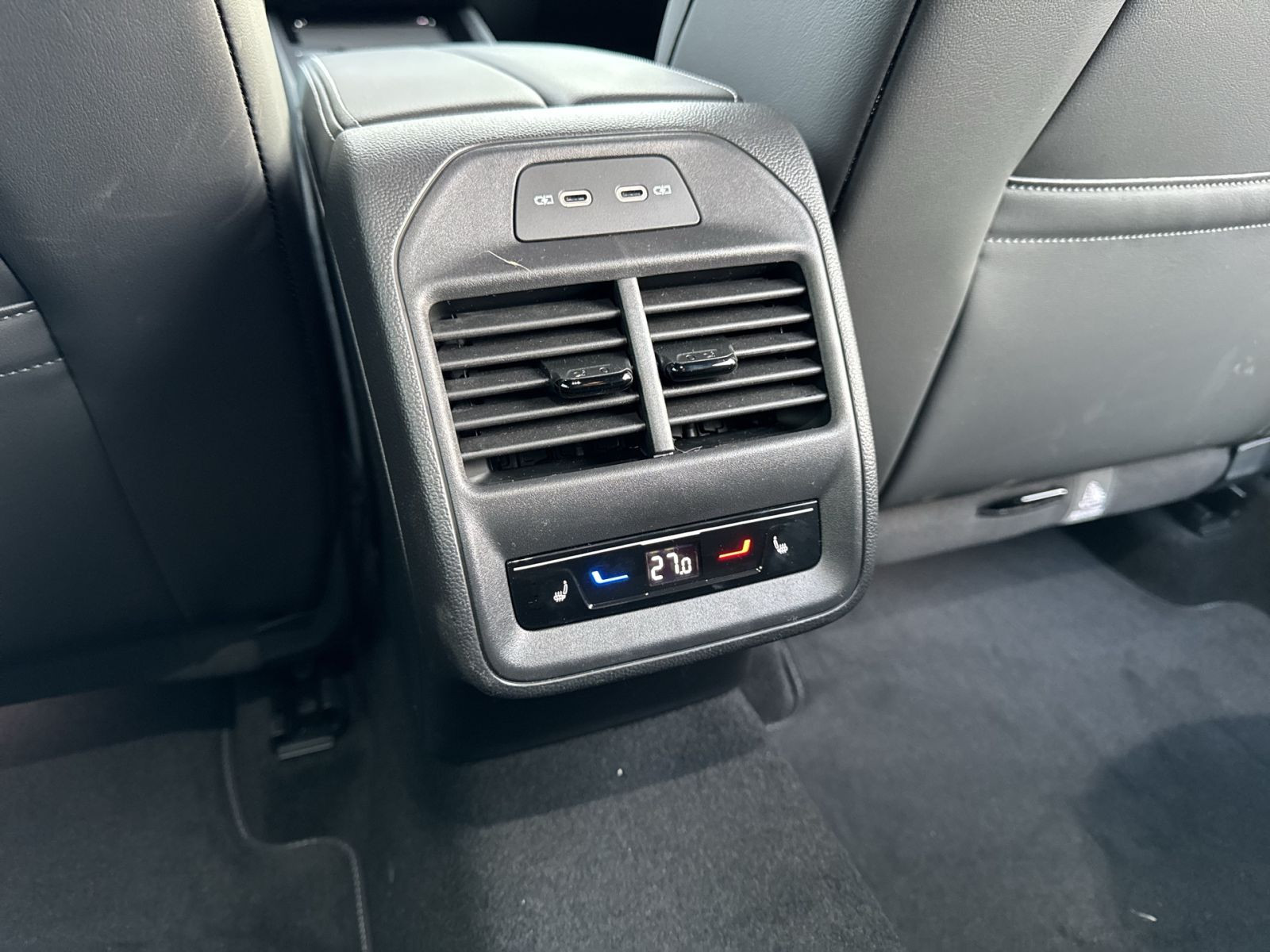 Volkswagen - Passat Variant_19