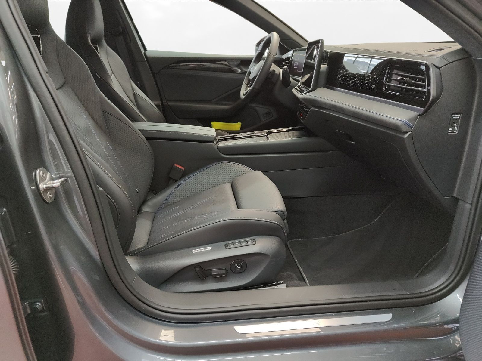 Volkswagen - Passat Variant_13