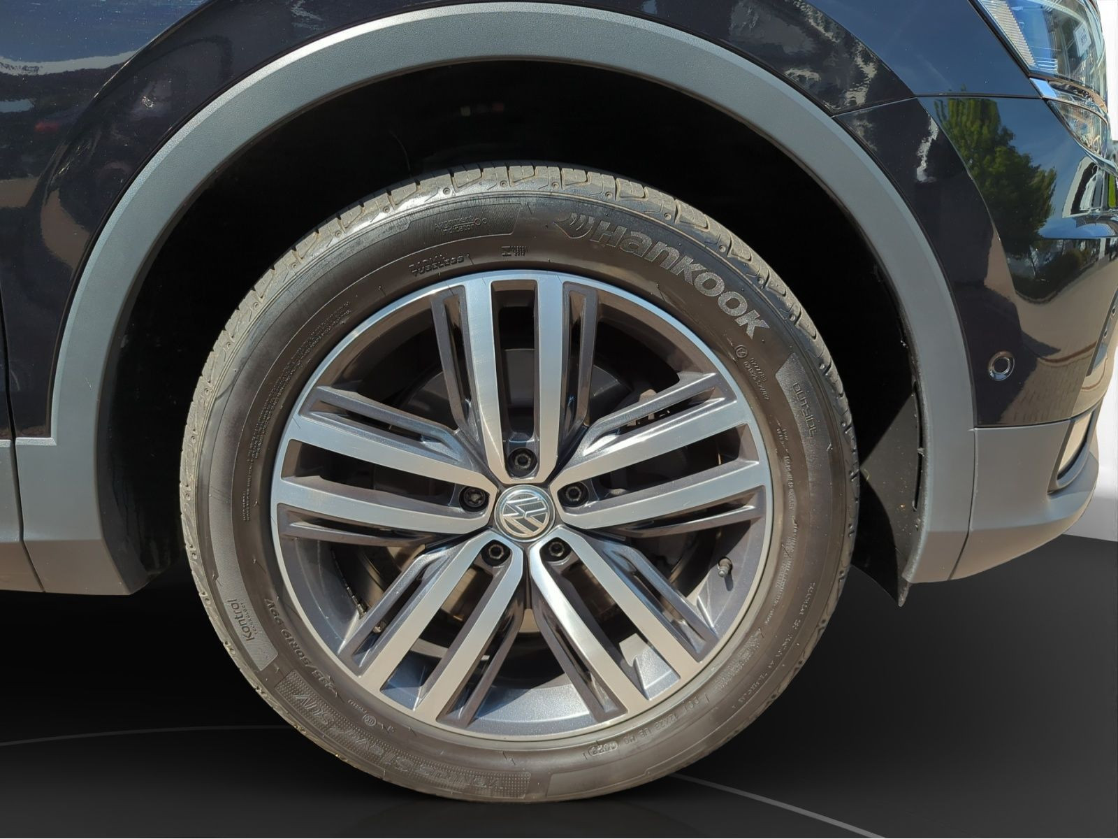Volkswagen - Tiguan Allspace_13