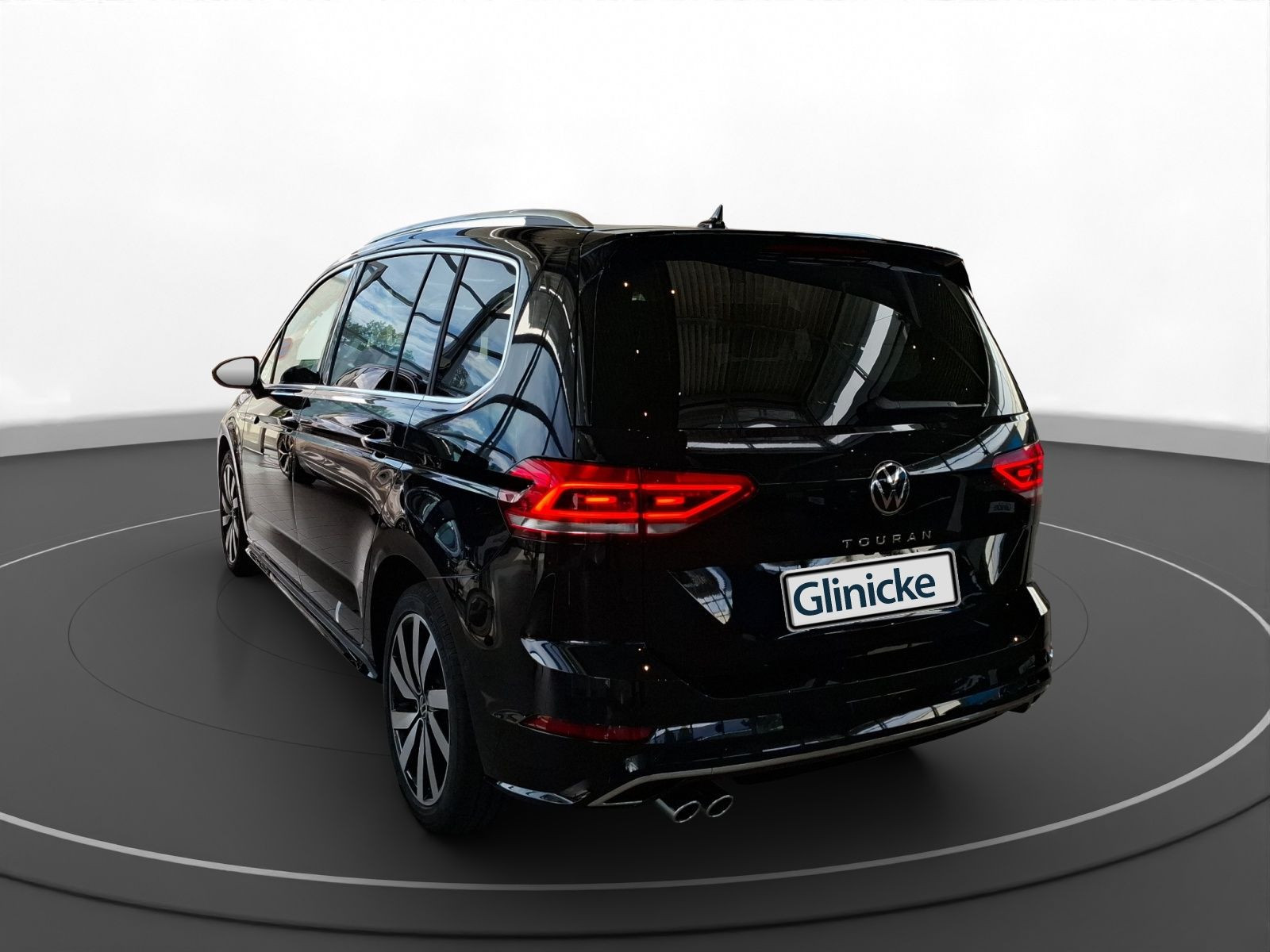 Volkswagen - Touran_8